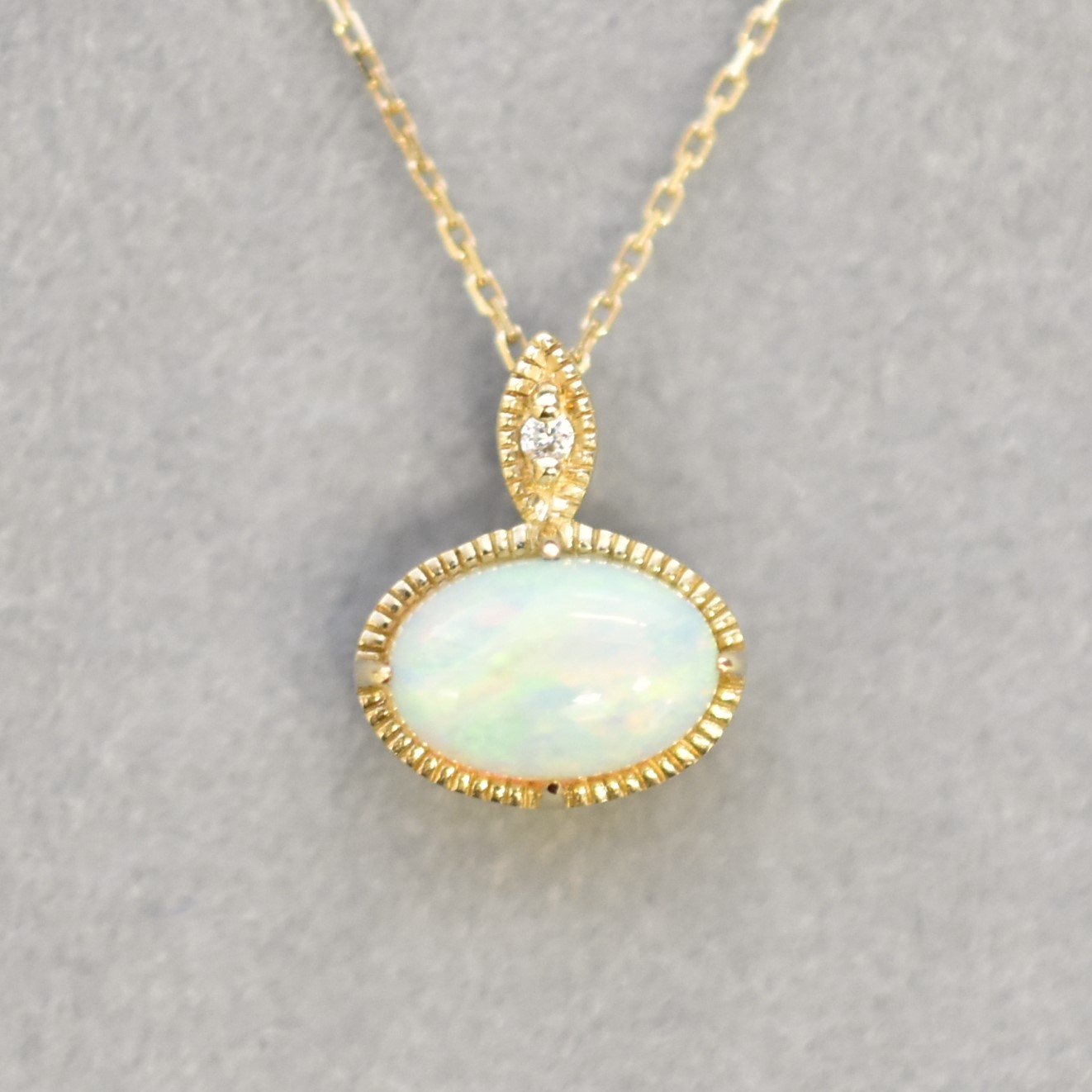 【109P0639-TY】K10YG　蛋白石＆鑽石　項錬（オパール＆ダイヤモンド　ネックレス）