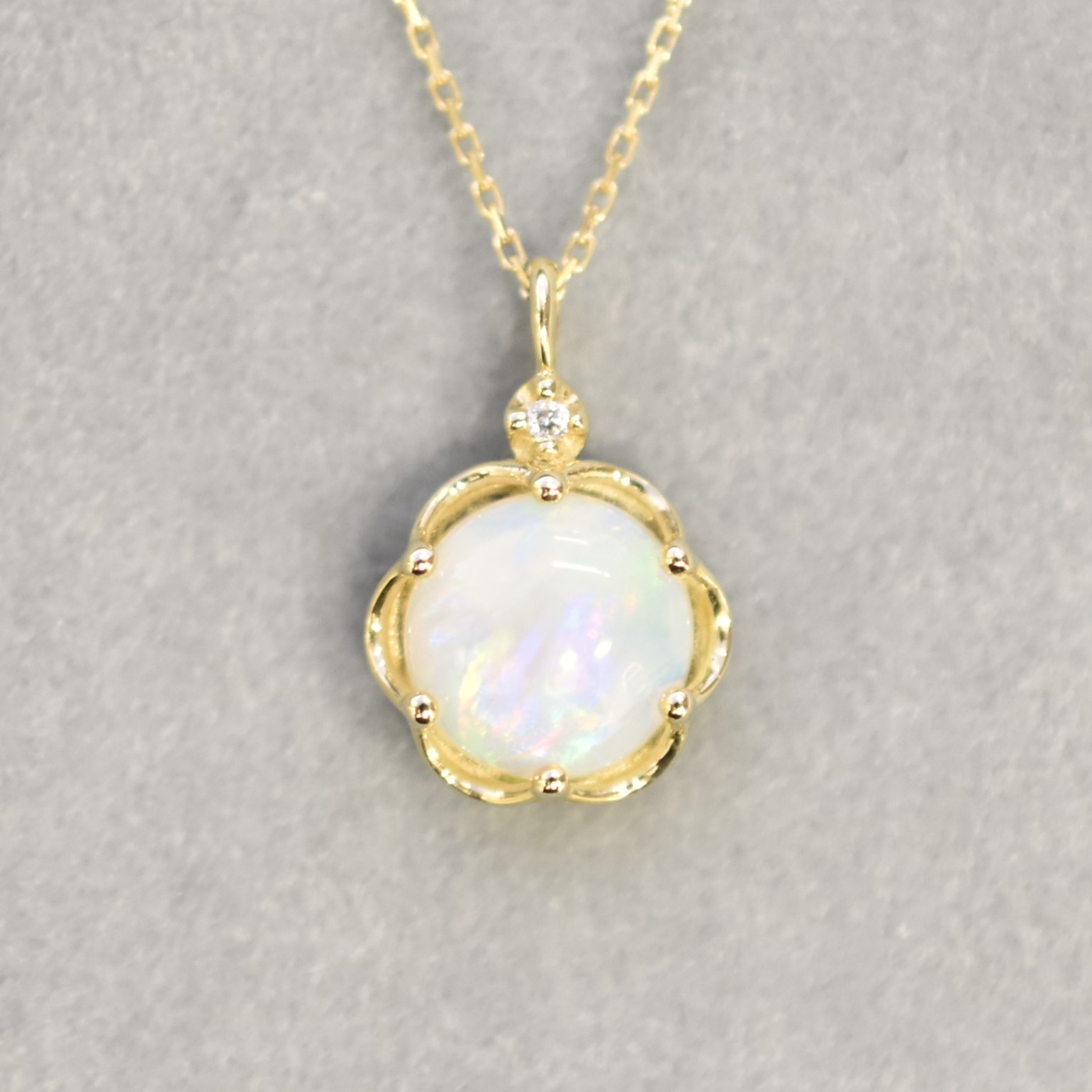 【109P0658-TY】K10YG　蛋白石＆鑽石　項錬（オパール＆ダイヤモンド　ネックレス）