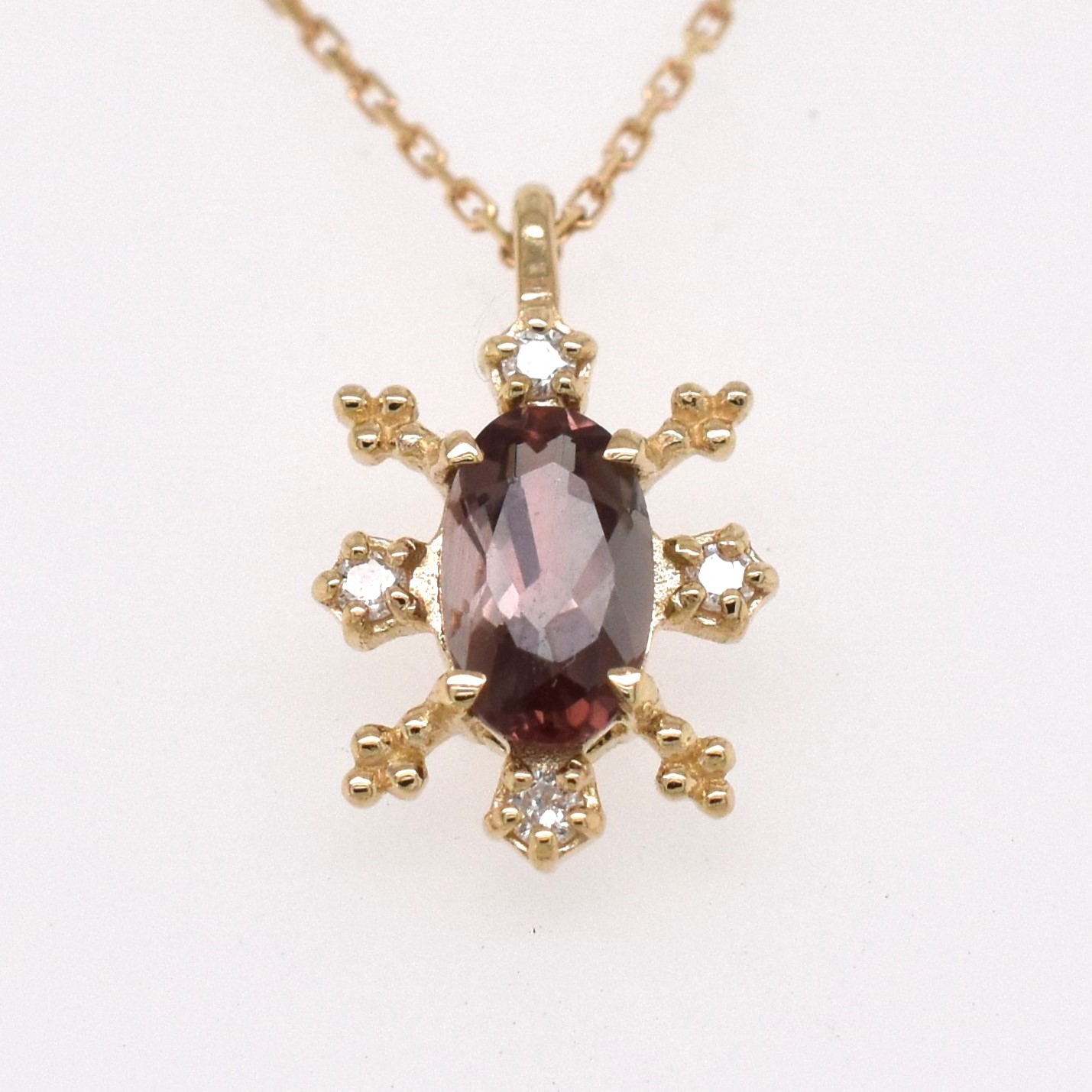 【109P0684-TY】K10YG　安德森長石(中長石)＆鑽石　項錬（グリーンマルチアンデシン＆ダイヤモンド　ネックレス）