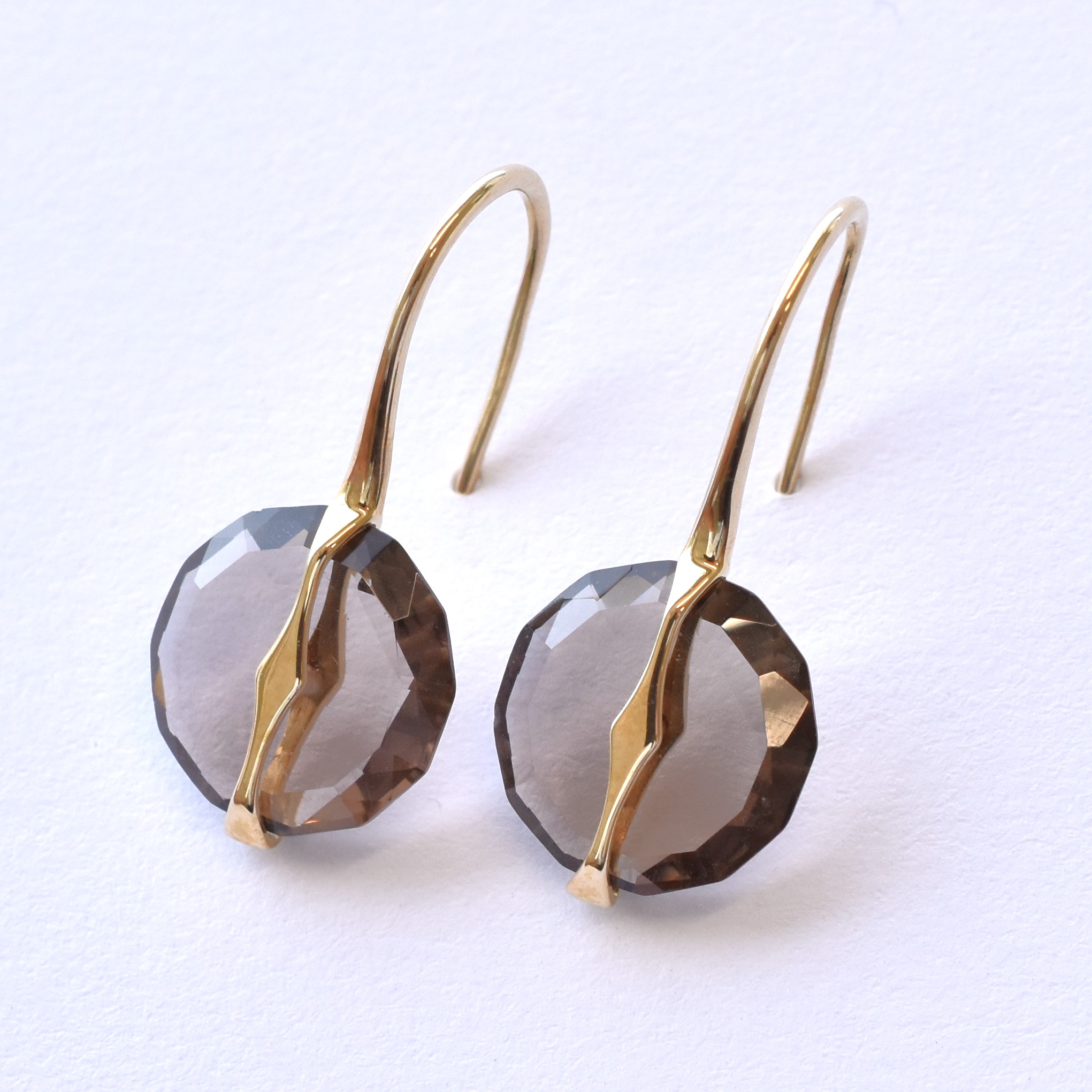 【109E0216-TY-1】K10YG　煙水晶　耳釘（スモーキークォーツ　ピアス）