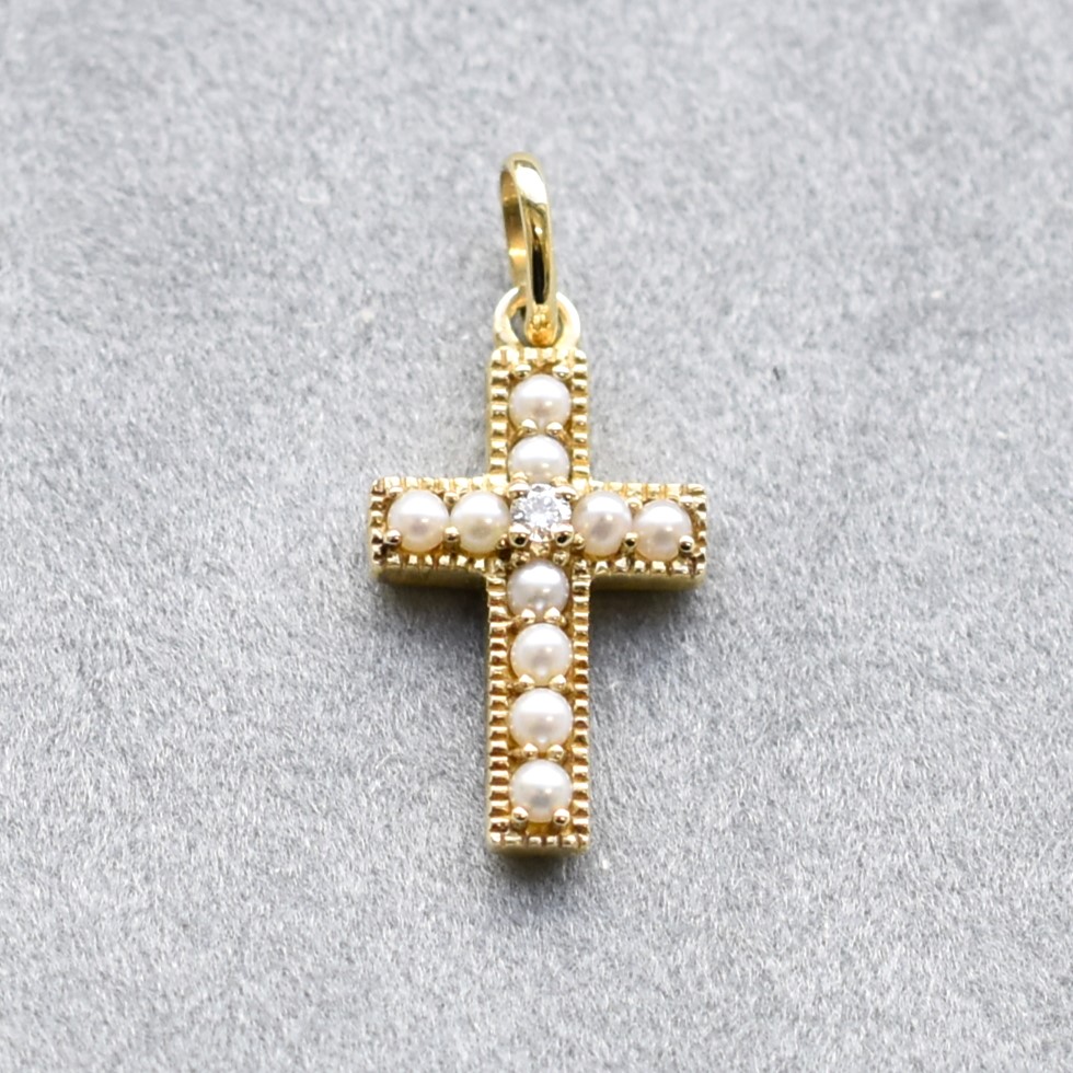 【109P0061-DF】K10YG　淡水珍珠＆鑽石　十字架　吊墜（淡水パール＆ダイヤモンド　十字架　ペンダント）