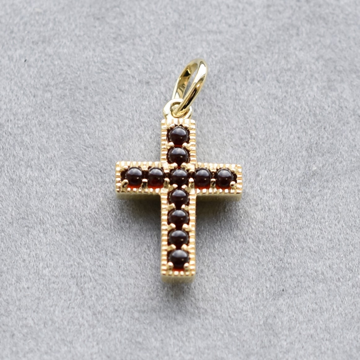 【109P0062-GC】K10YG　石榴石＆淡水珍珠　十字架(雙面)　吊墜（ガーネット＆淡水パール　十字架(リバーシブル)　ペンダント）