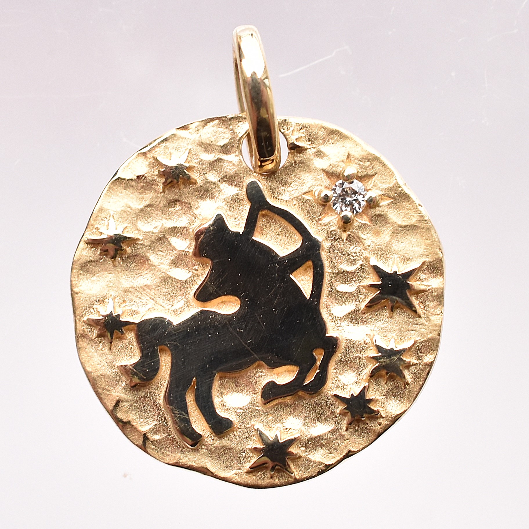 【109P0598】K10YG　鑽石　射手座(雙面)　吊墜（ダイヤモンド　いて座(リバーシブル)　ペンダント）