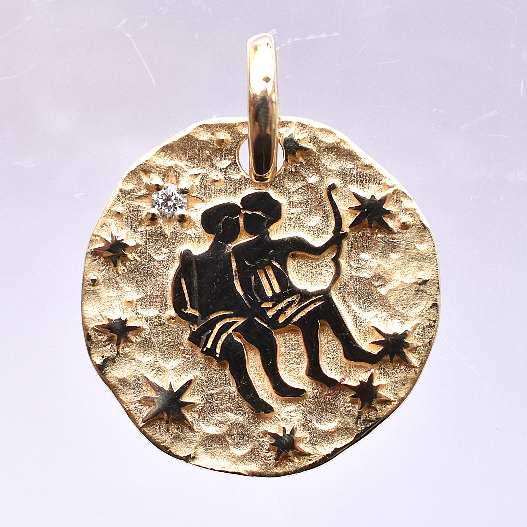 【109P0602】K10YG　鑽石　雙子座(雙面)　吊墜（ダイヤモンド　ふたご座(リバーシブル)　ペンダント）