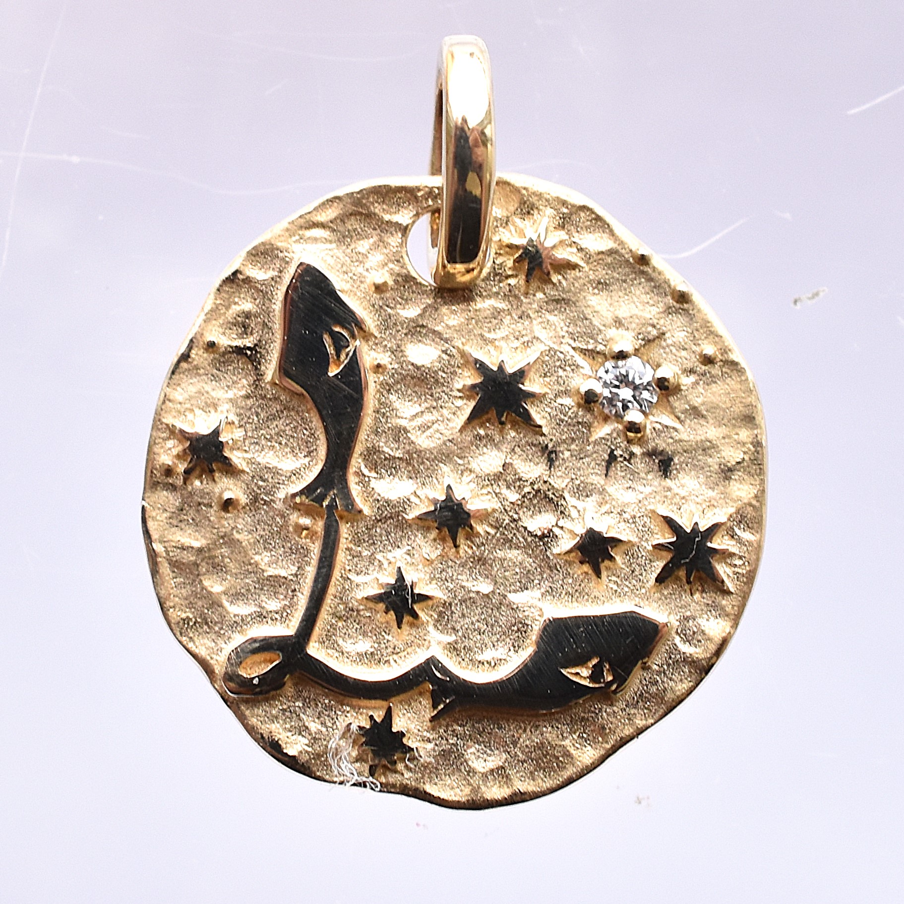 【109P0606】K10YG　鑽石　雙魚座(雙面)　吊墜（ダイヤモンド　うお座(リバーシブル)　ペンダント）