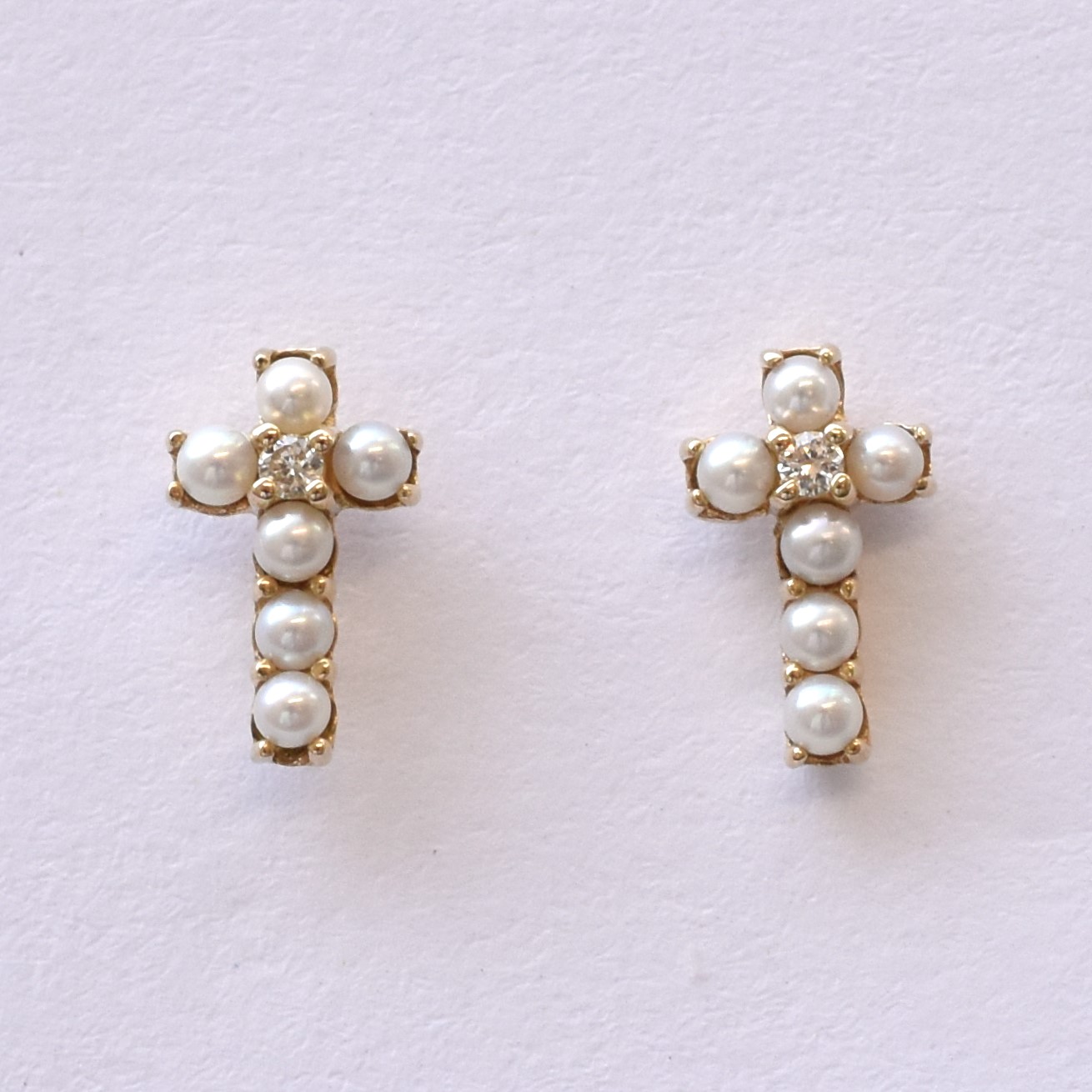 【609E0017-1】K10YG　淡水珍珠＆鑽石　十字架　耳釘（淡水パール＆ダイヤモンド　十字架　ピアス）