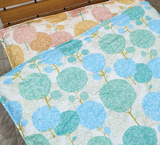 羽毛肌ふとん　ウトゥプー