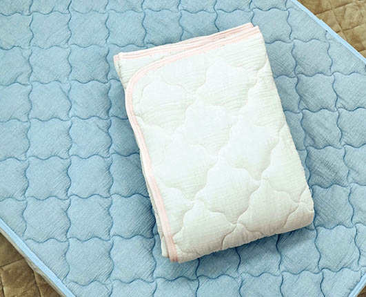 ウォッシュ2重織ガーゼ敷パット　KW3559S