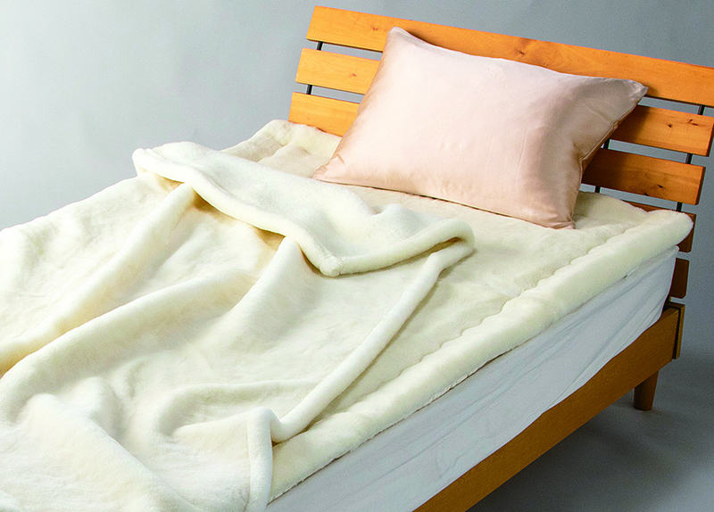 洗えるメリノウール敷パット　KW31000