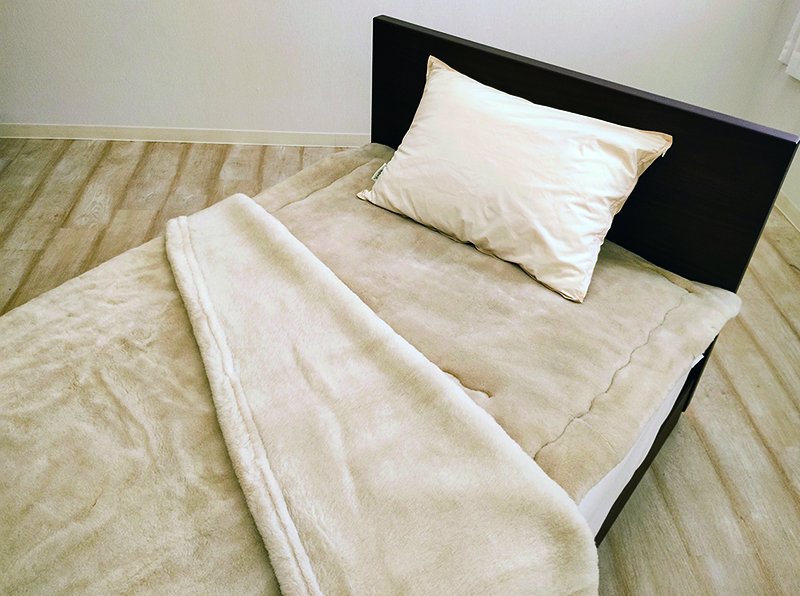 メリノウールマイヤー敷パット　6340