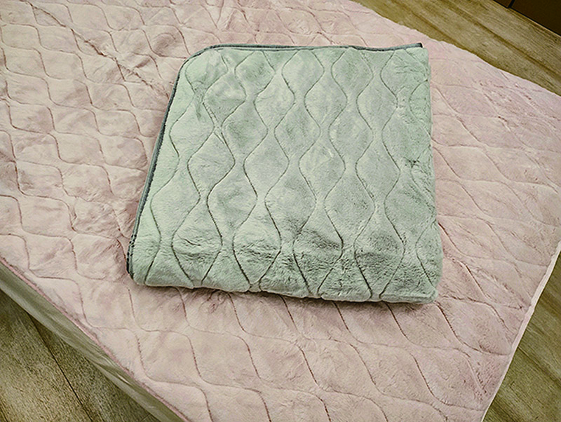 (株)ロマンス小杉　あったか敷きパッド　S