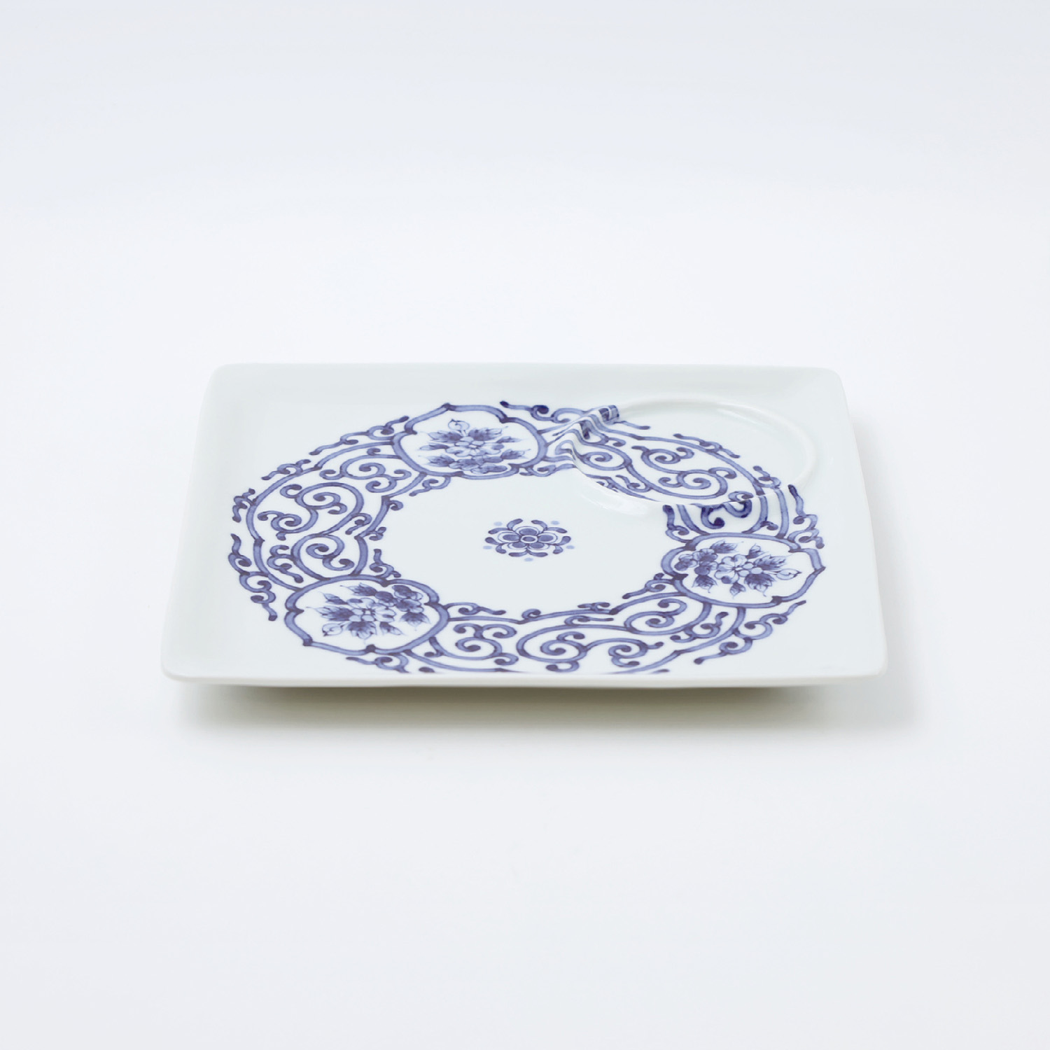 間取青花文 角トレイ