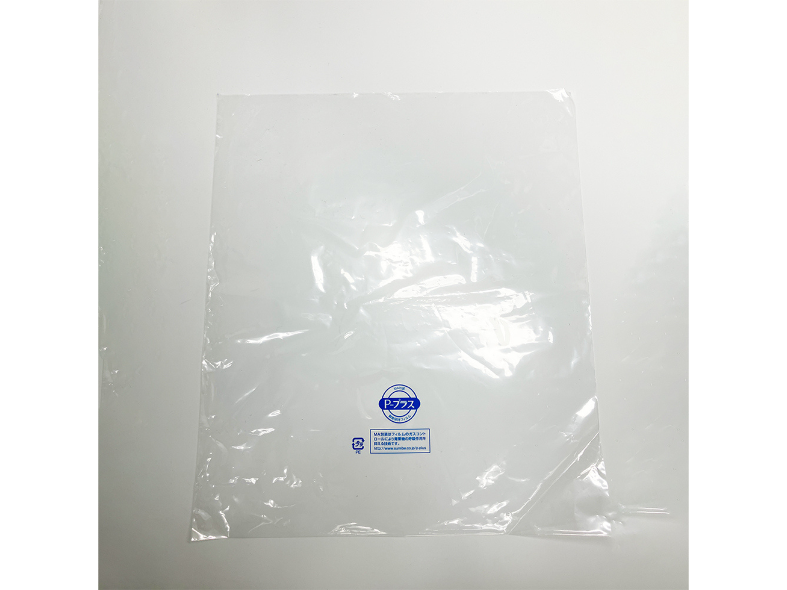 P-プラス｜青果物の鮮度を長く守る、高機能包装フィルム