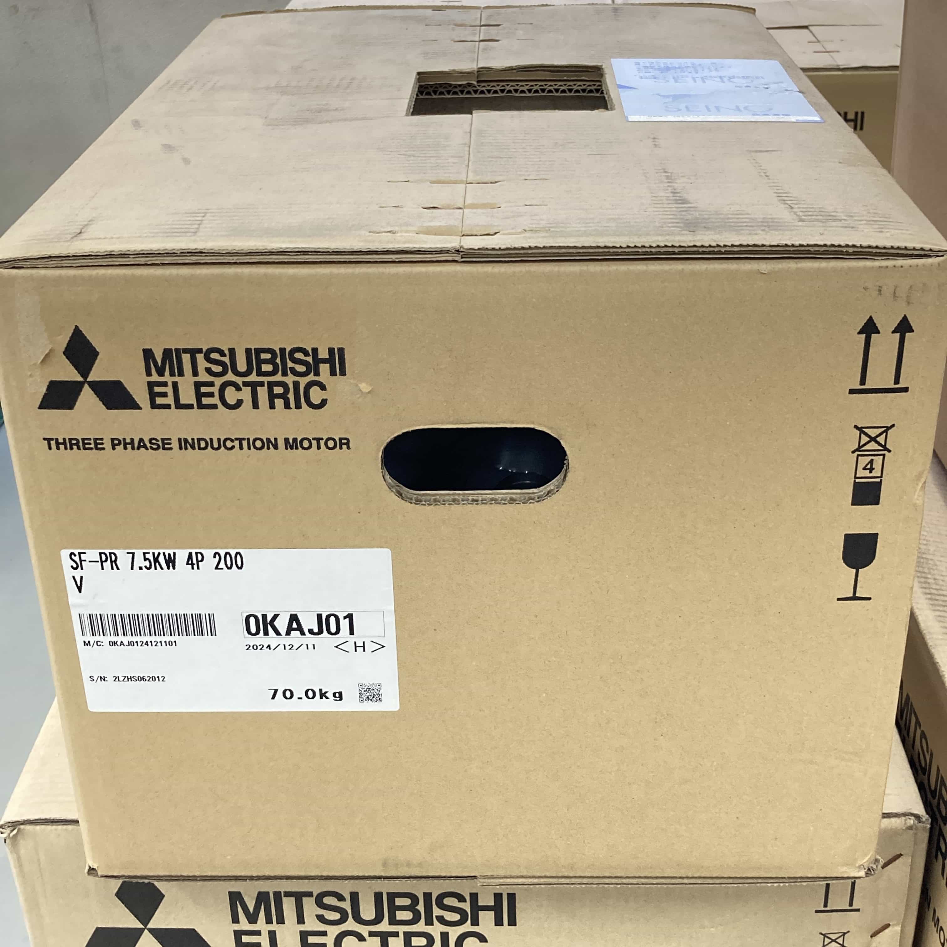 SF-PR 7.5KW 4P 200V 2024年製 三相高効率モータ（スーパーラインプレミアムシリーズ） 三菱電機