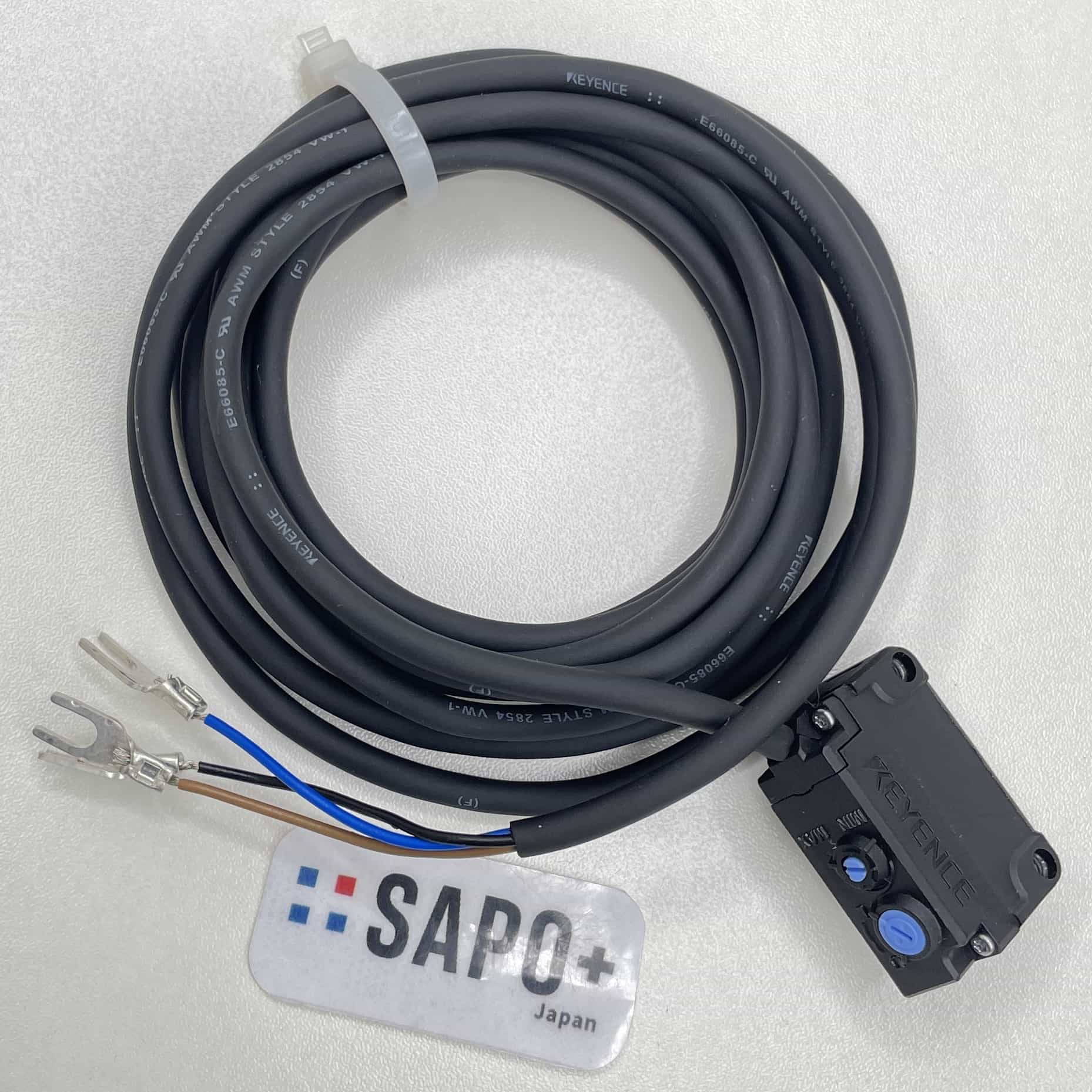 PZ-G102N  箱無/取説無 小型アンプ内蔵光電センサ（リフレクタ形） キーエンス