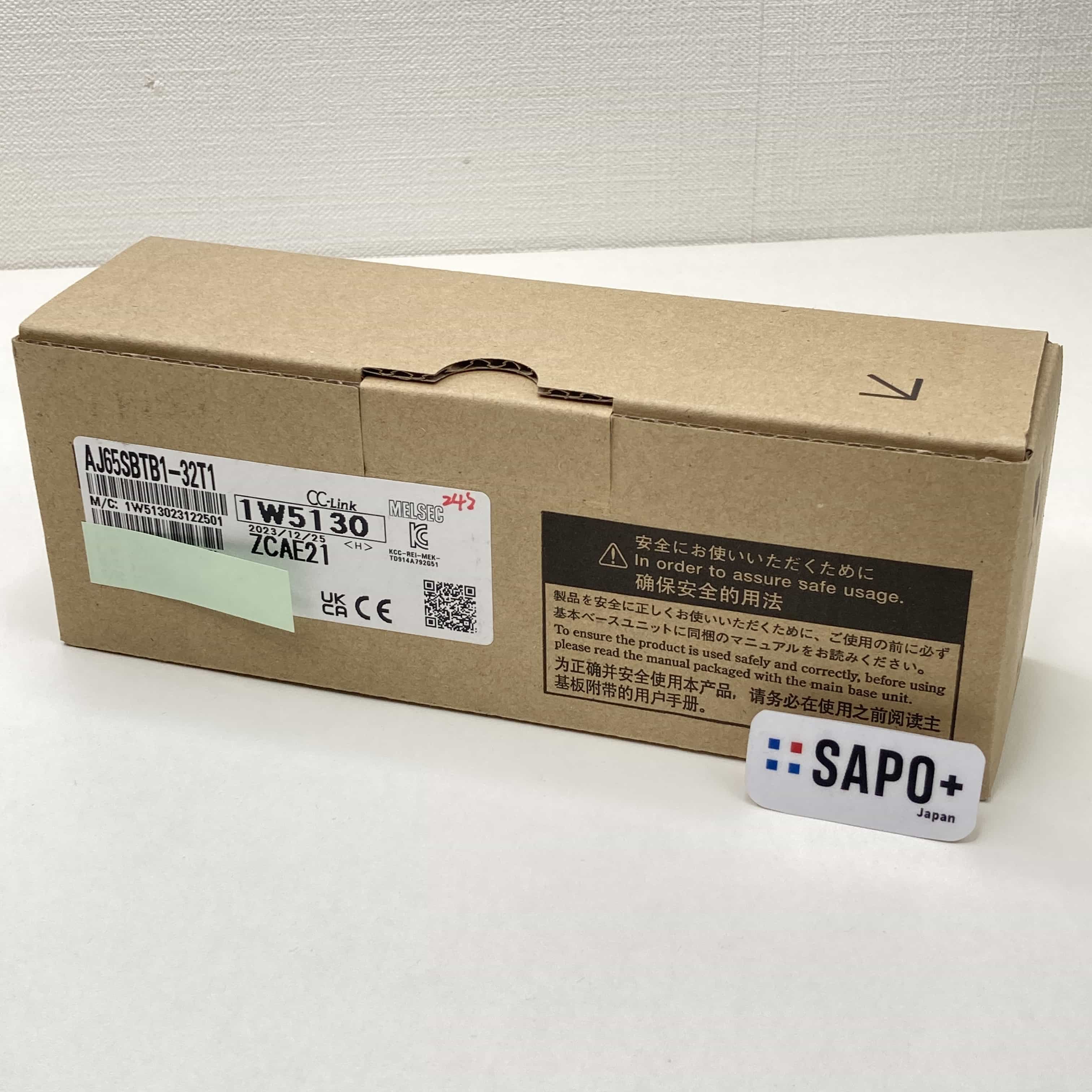 AJ65SBTB1-32T1 2023年製 CC-Link小形タイプリモートI/Oユニット（出力） 三菱電機