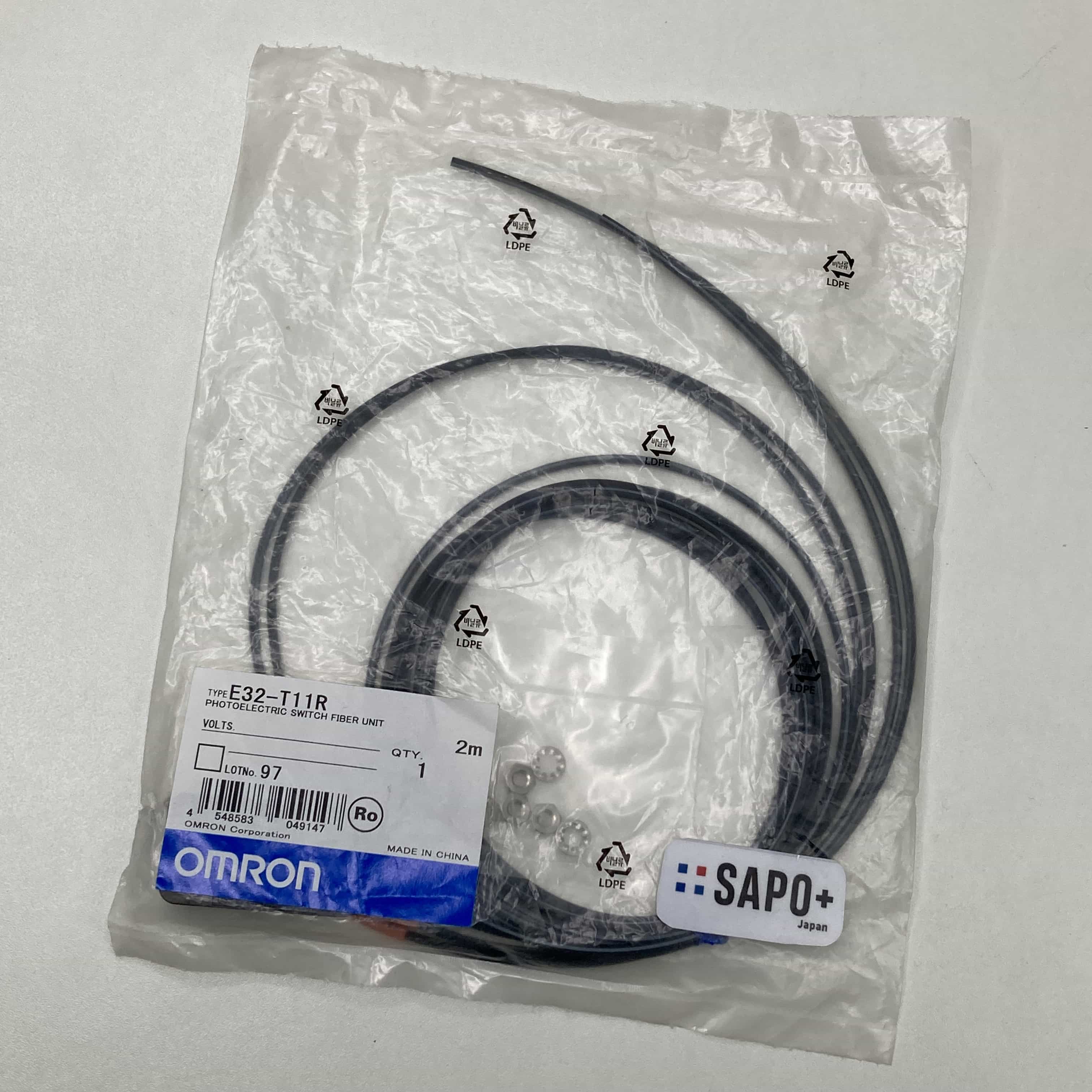 E32-T11R ファイバユニット（透過型・曲げに強い） オムロン