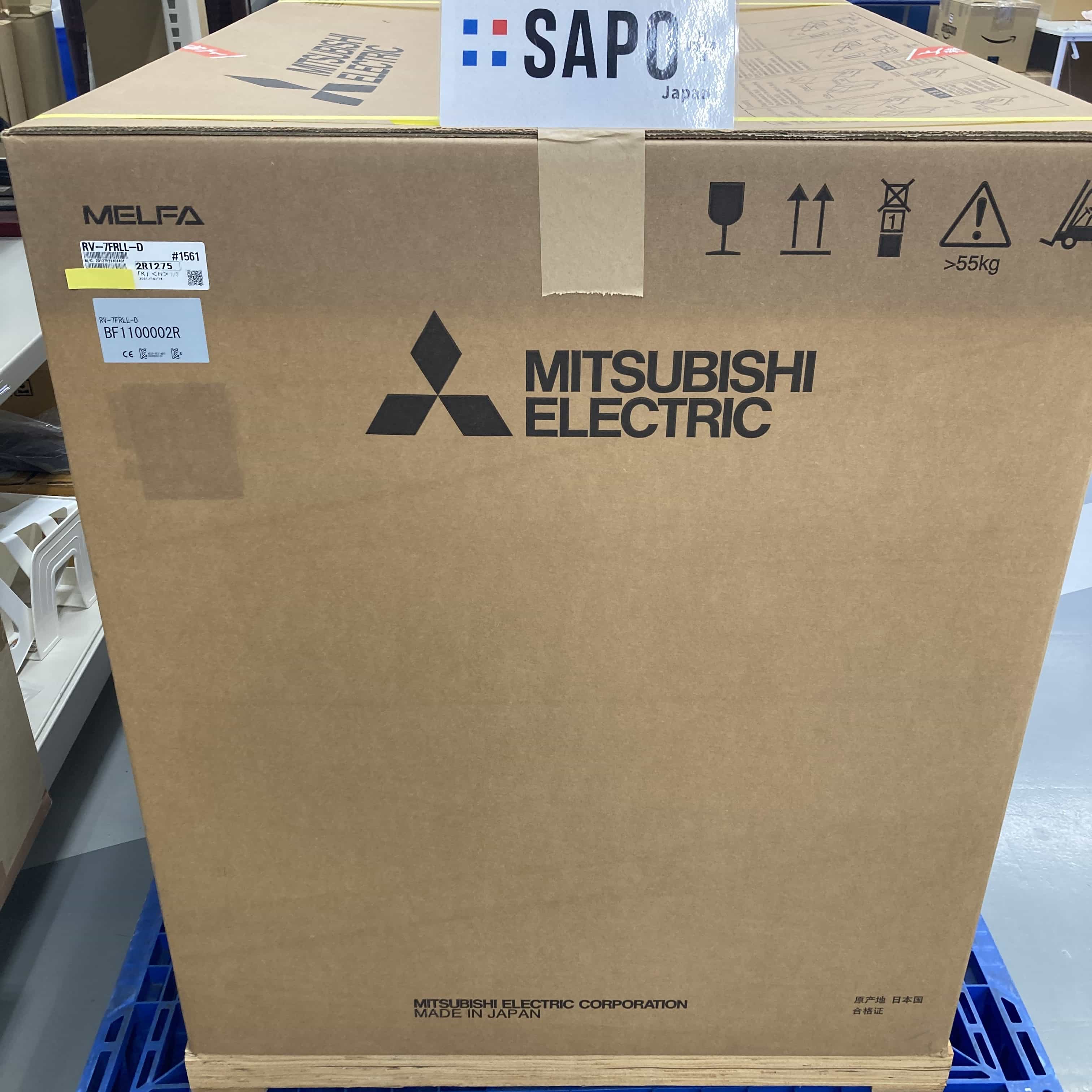 RV-7FRLL-D 2021年製 垂直多関節ロボット（MELFA FRシリーズ・ロングアームモデル） 三菱電機