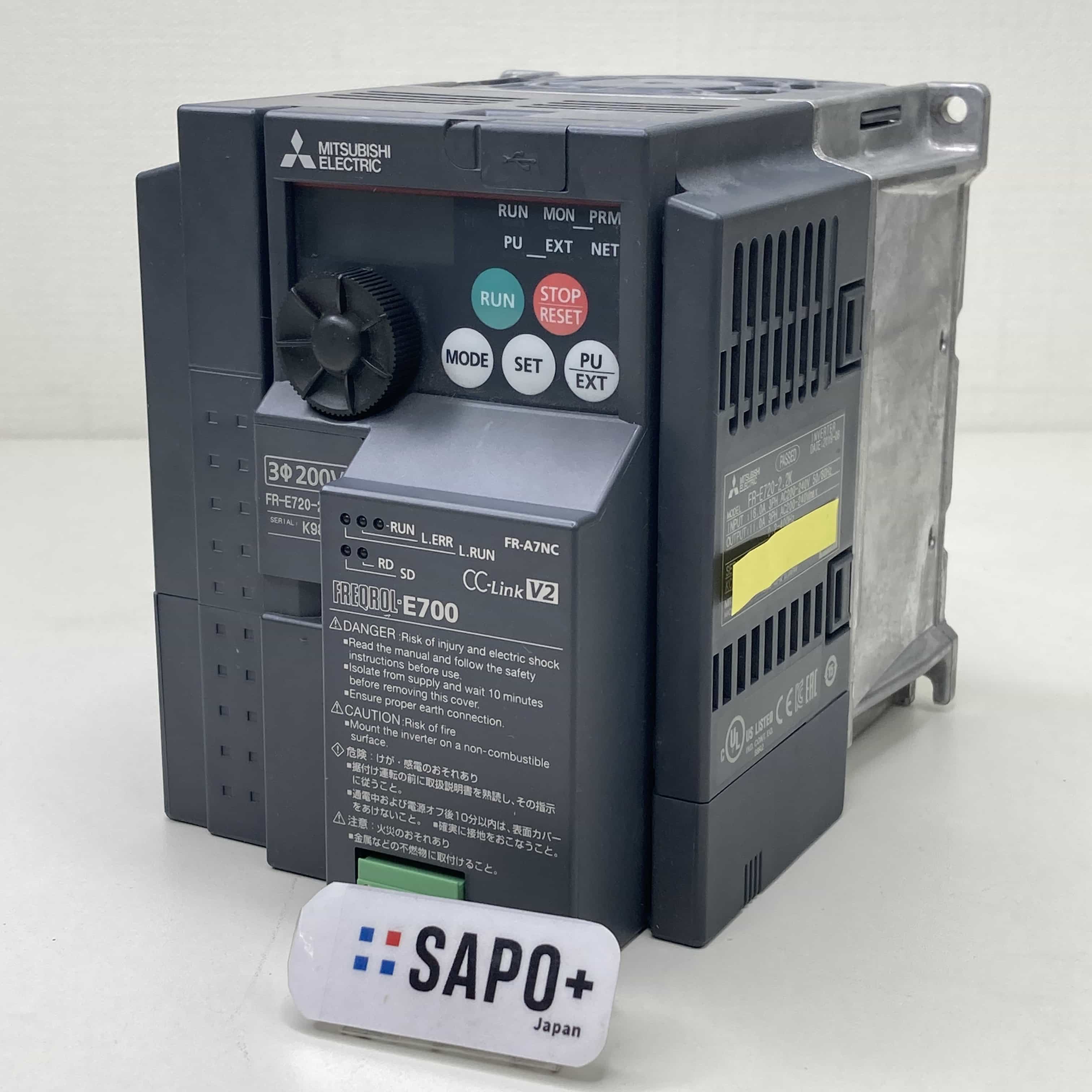 FR-E720-2.2K FR-A7NC 2019年製 インバータ（CC-Link通信オプション付・200Vクラス） 三菱電機