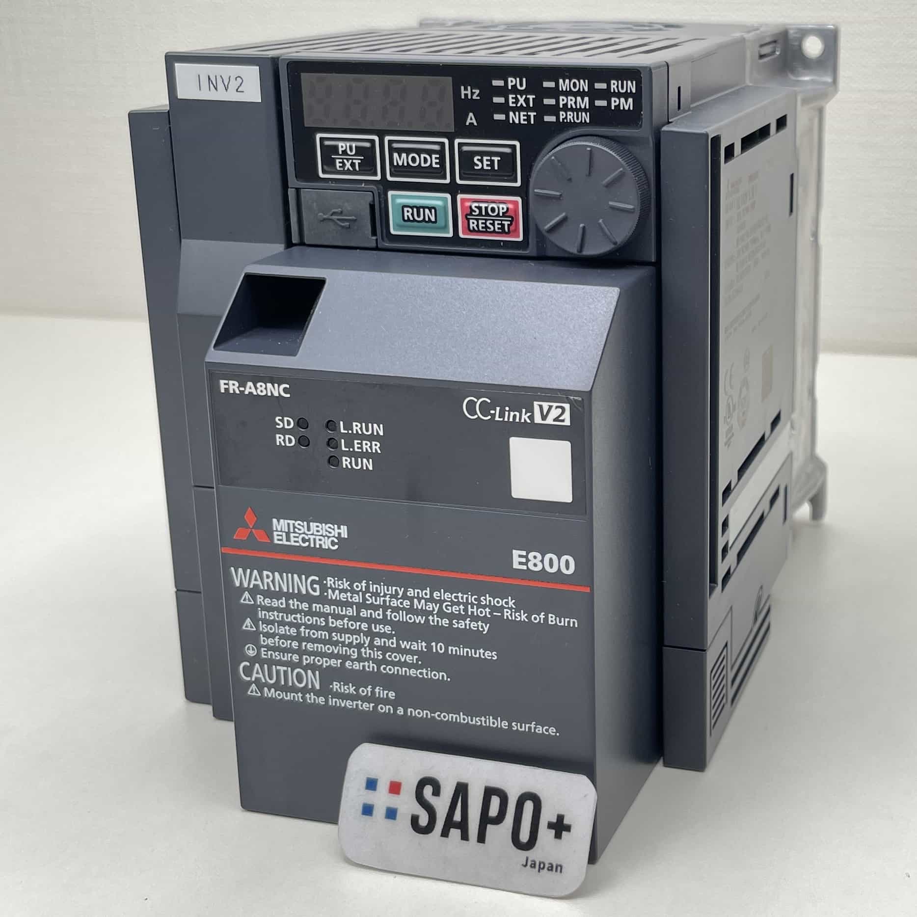 FR-E820-1.5K-1 (FR-A8NC付属) 2020年製 インバータ（三相200Vクラス・1.5kW・CC-Link通信オプション付） 三菱電機