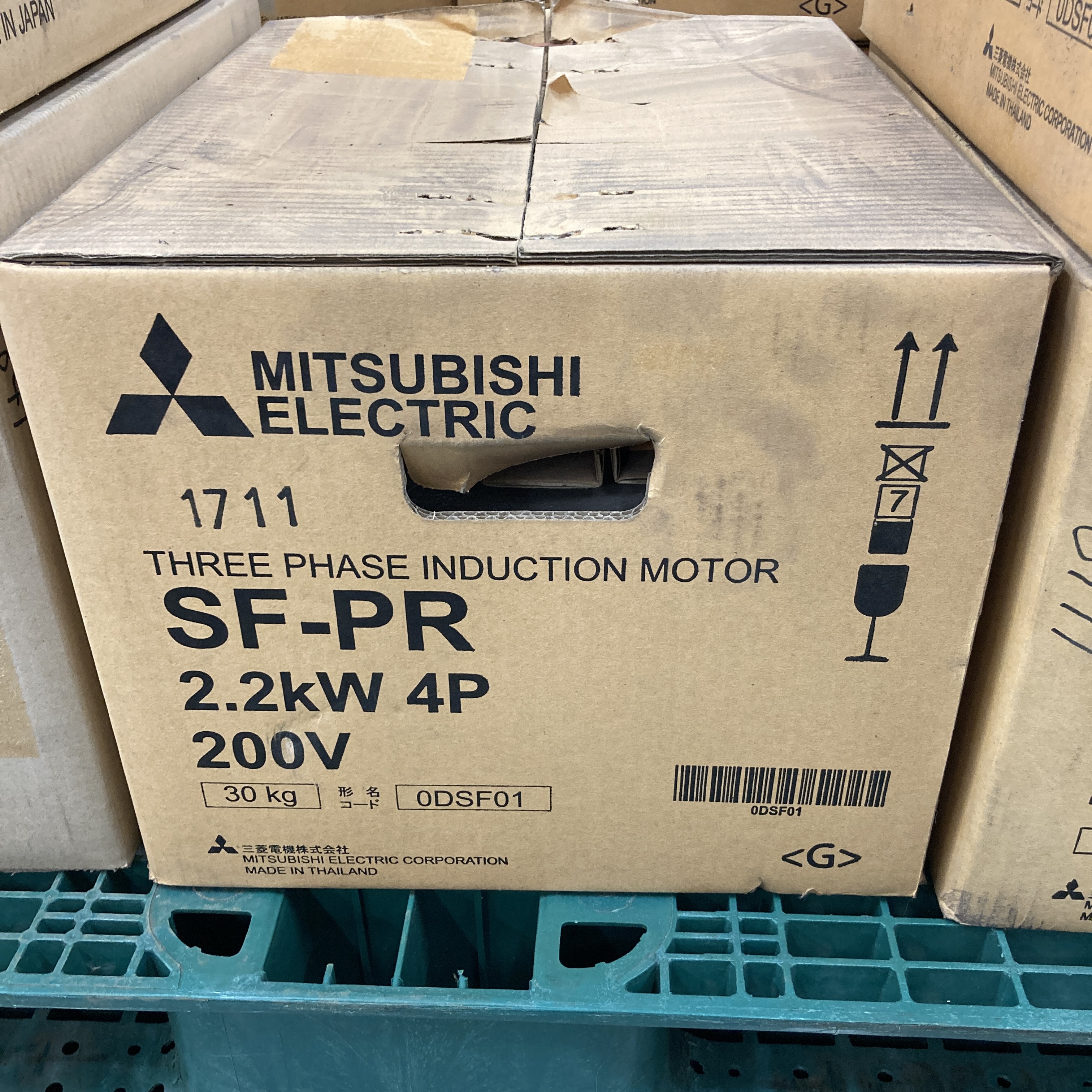 SF-PR 2.2kw 4P 200V 2017年製 三相高効率インダクションモータ 三菱電機