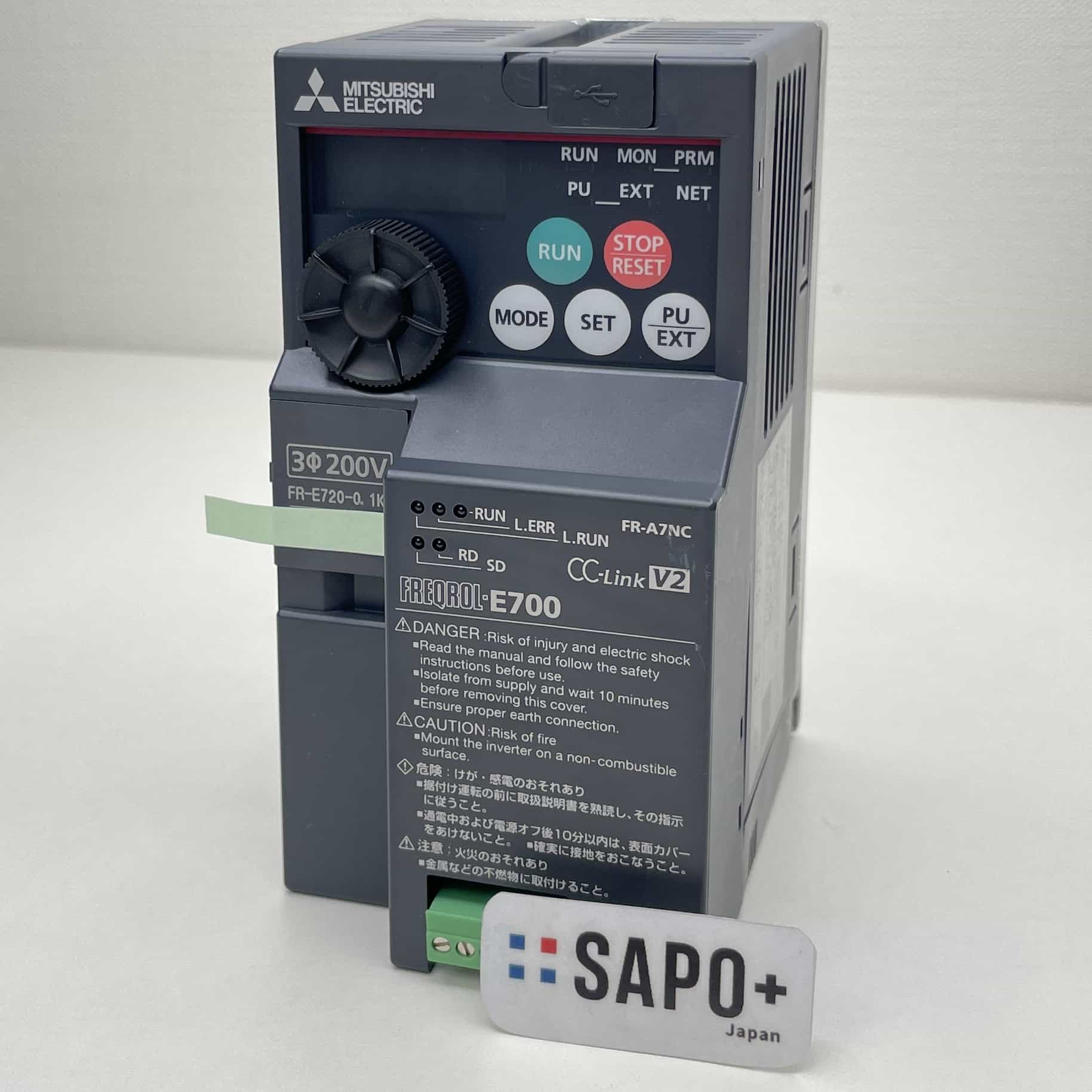 FR-E720-0.1K (FR-A7NC付属) 2019年製 インバータ（三相200Vクラス・0.1kW・CC-Link通信オプション付） 三菱電機