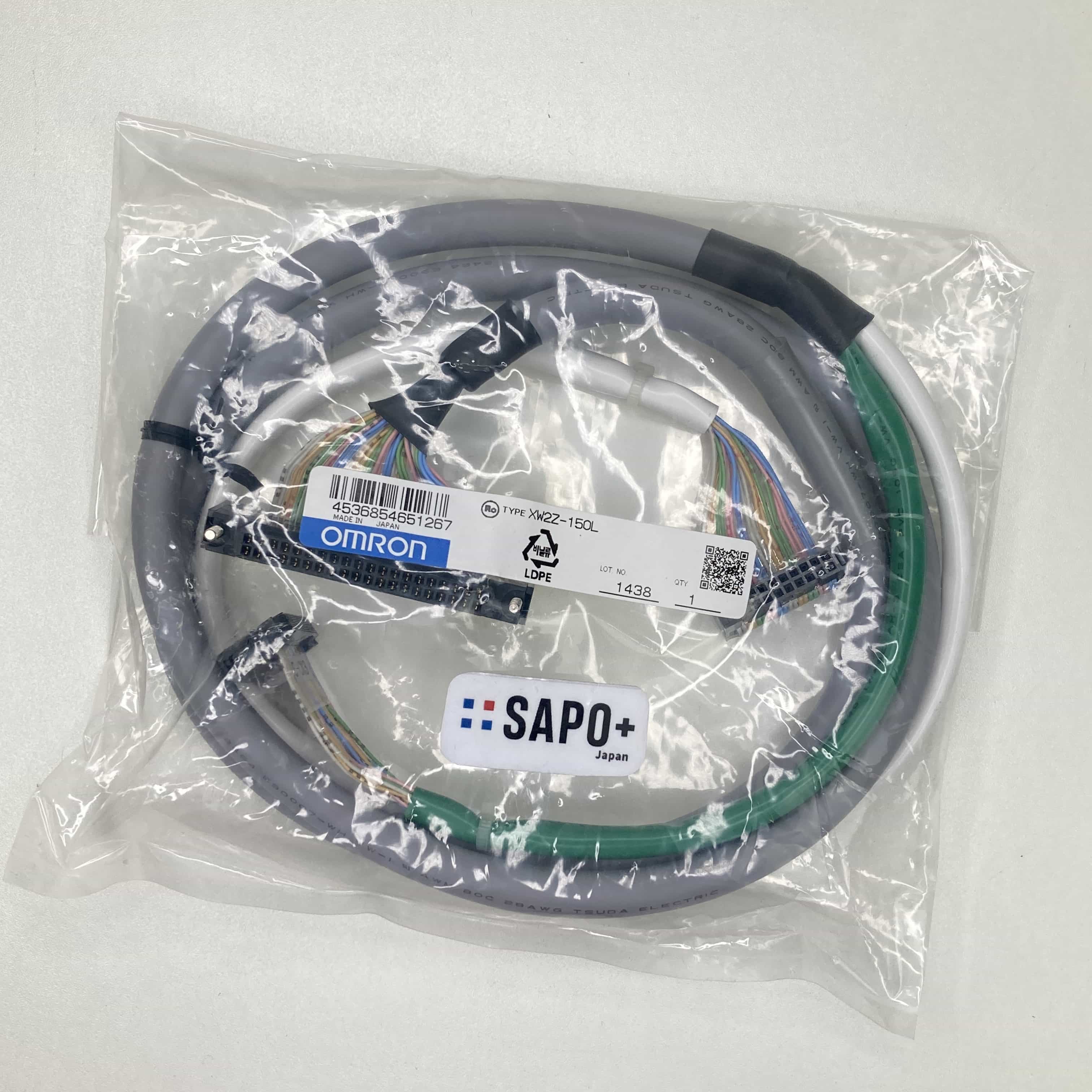 XW2Z-150L コネクタ端子台変換ユニット用接続ケーブル オムロン