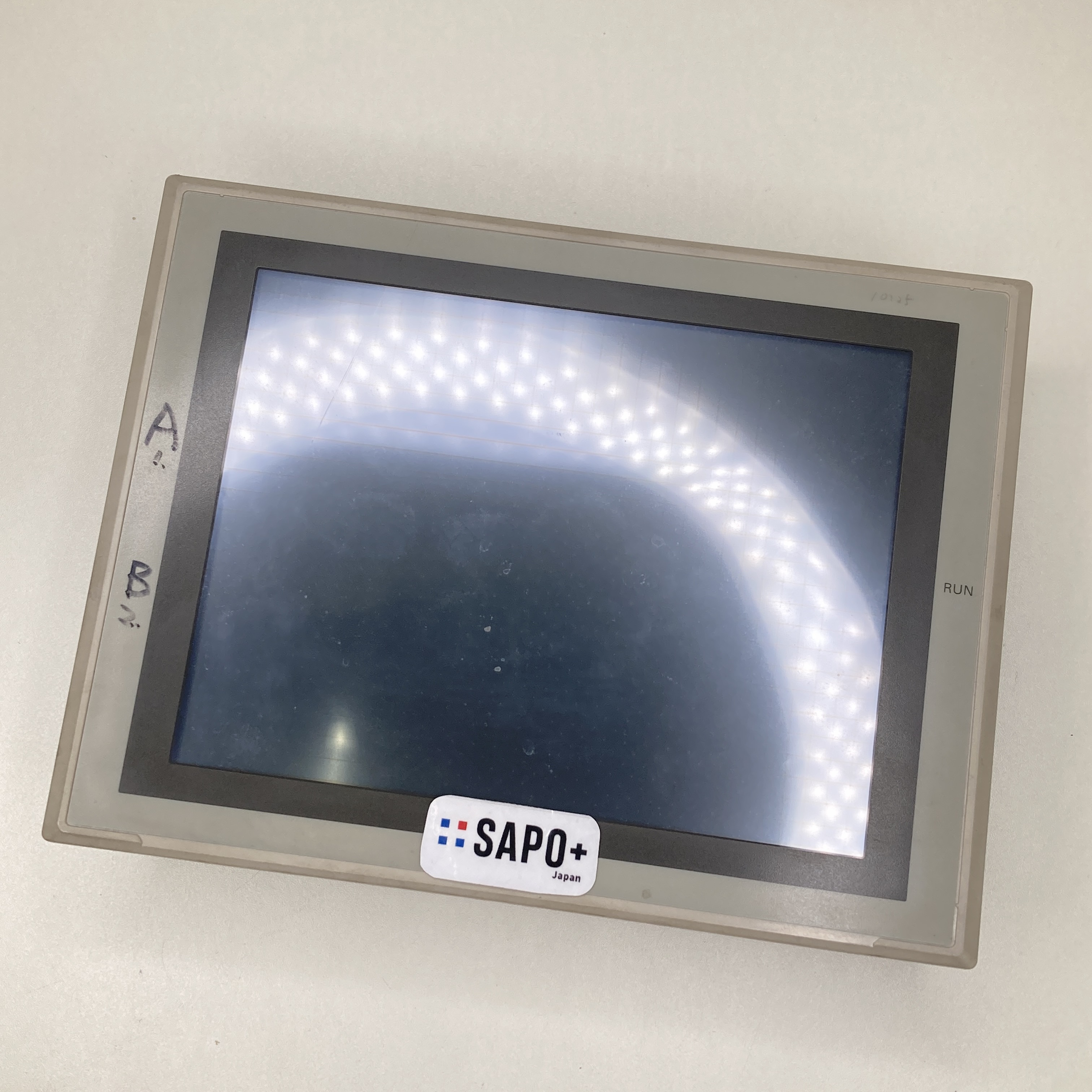NS8-TV01-V2  取付金具無 プログラマブル表示器 オムロン