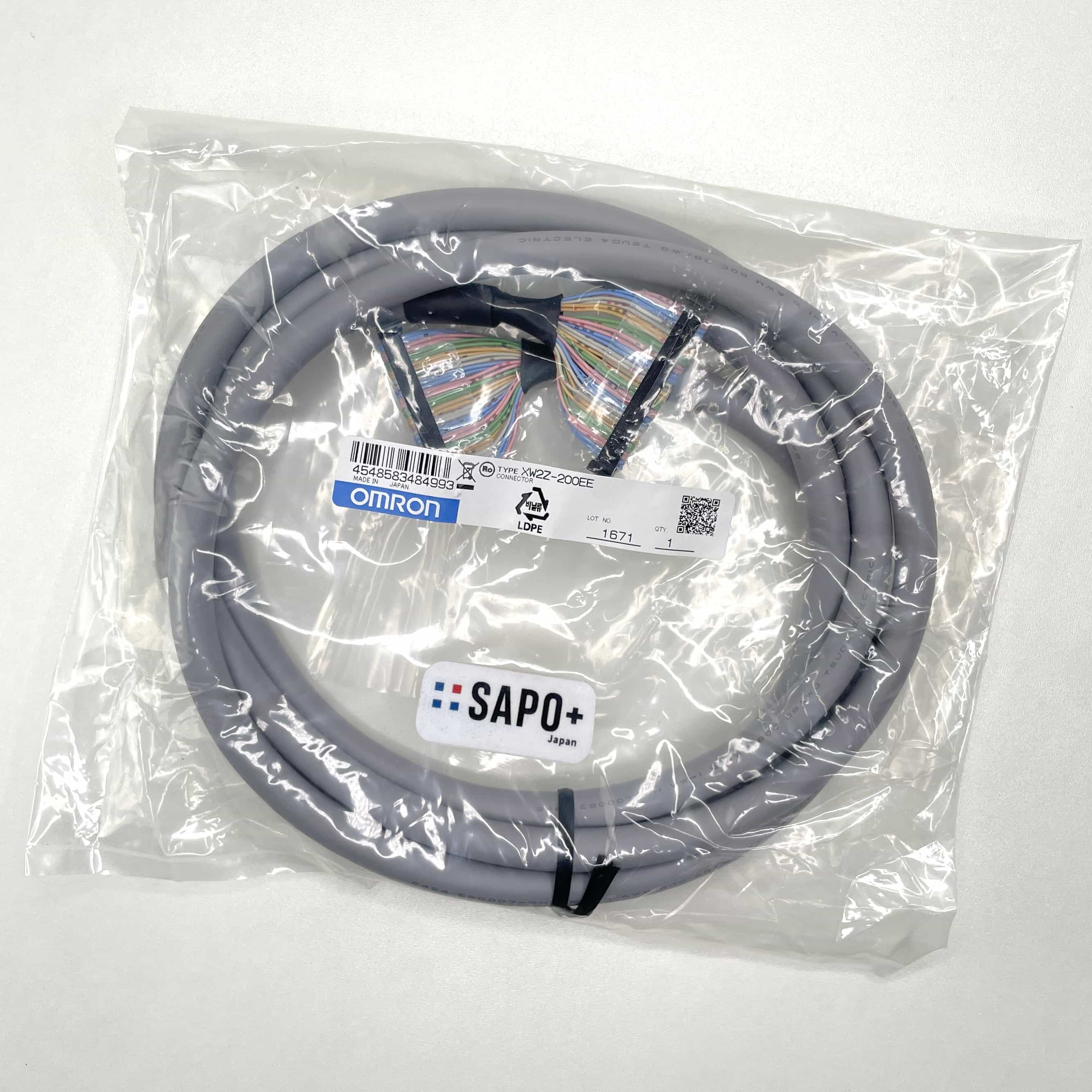 XW2Z-200EE コネクタ端子台変換ユニット用接続ケーブル オムロン