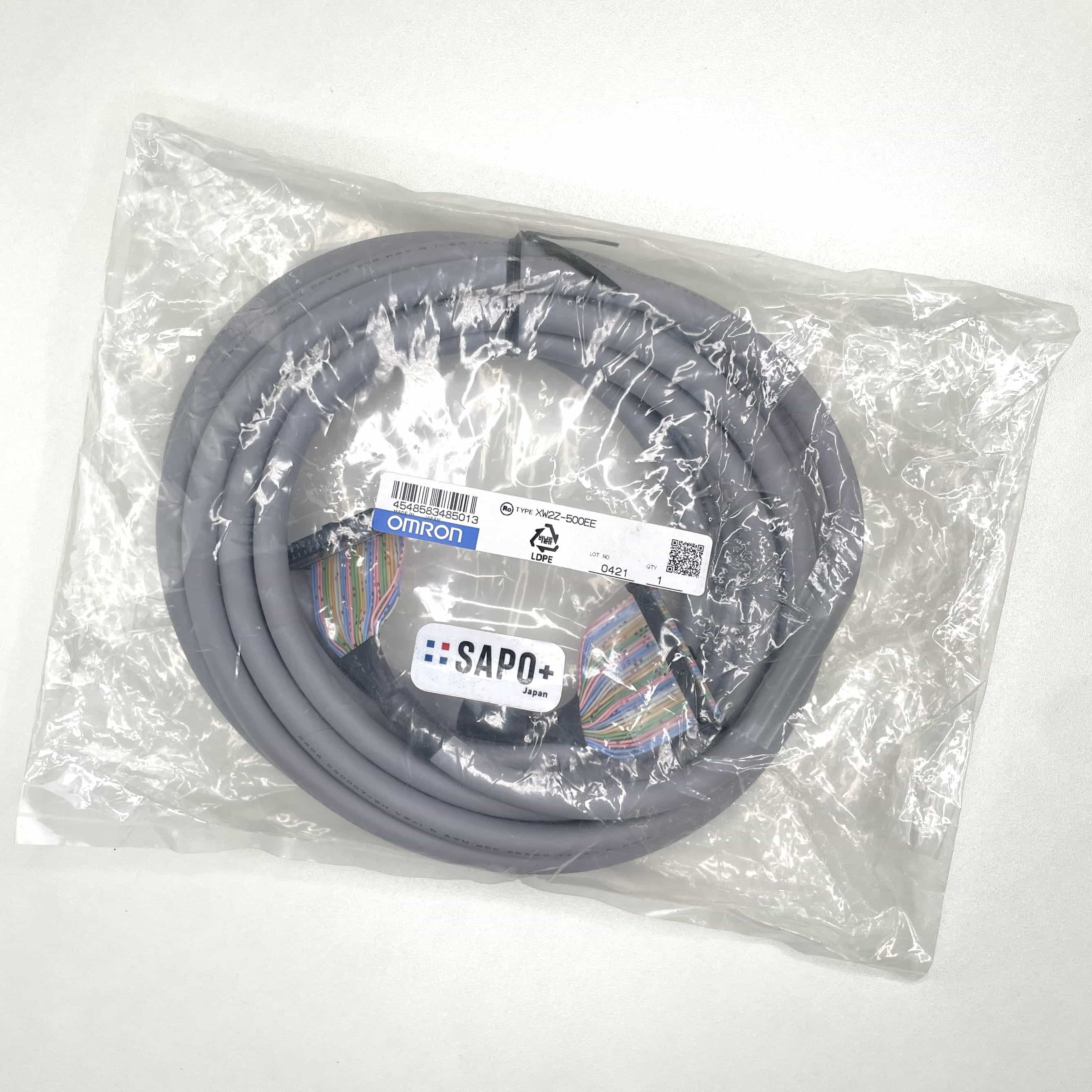 XW2Z-500EE コネクタ端子台変換ユニット用接続ケーブル オムロン