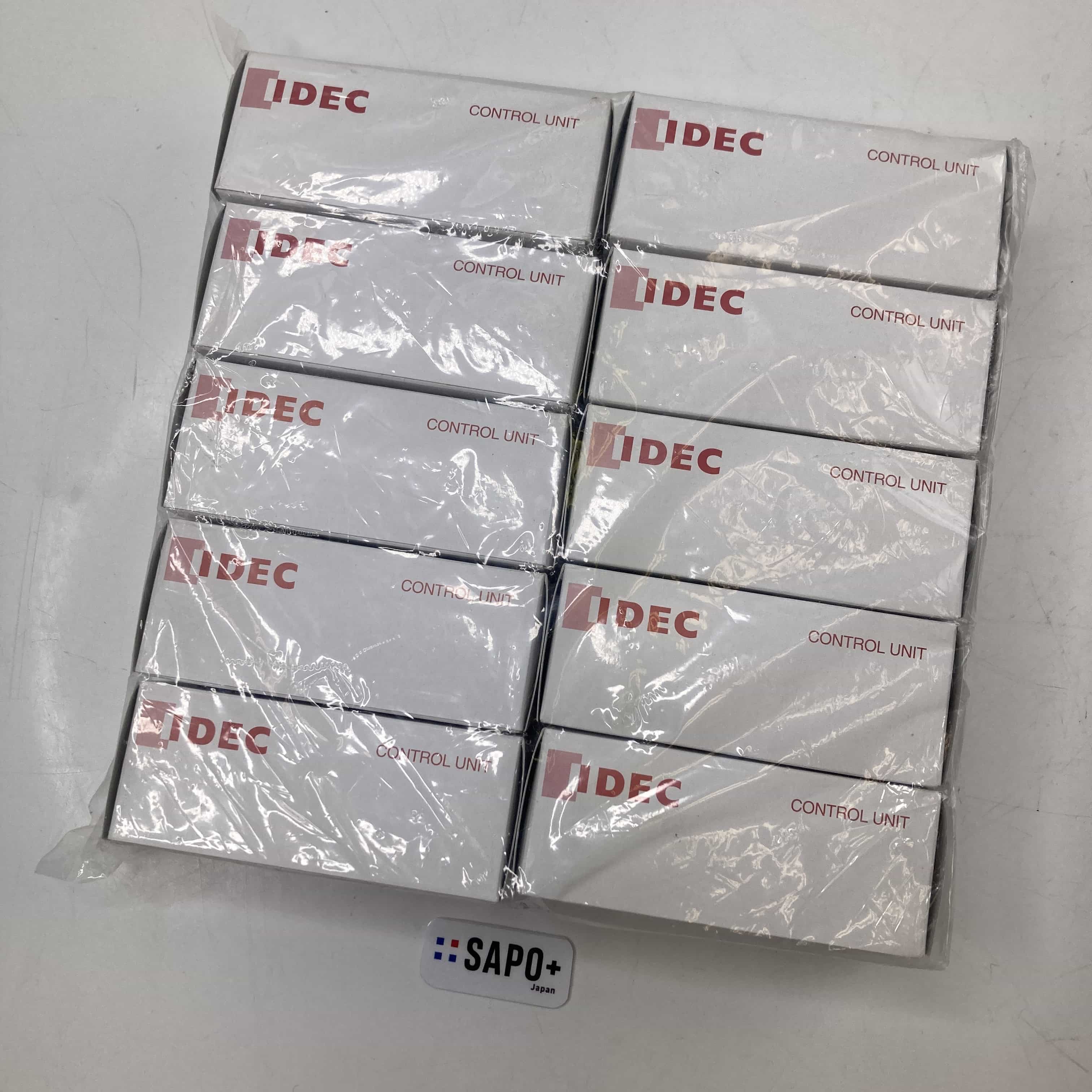 XW1E-BV403MR  10個入り 非常停止用押ボタンスイッチ IDEC