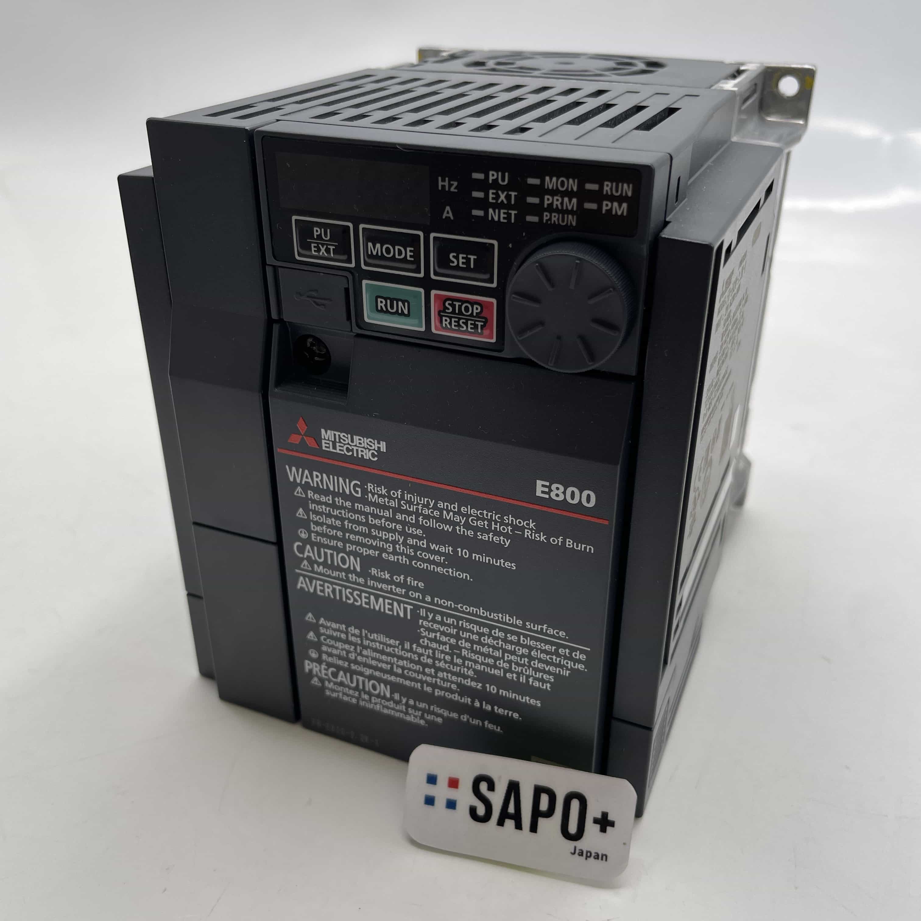 FR-E820-2.2K-1 2023年製 取付のみ インバータ 三菱電機
