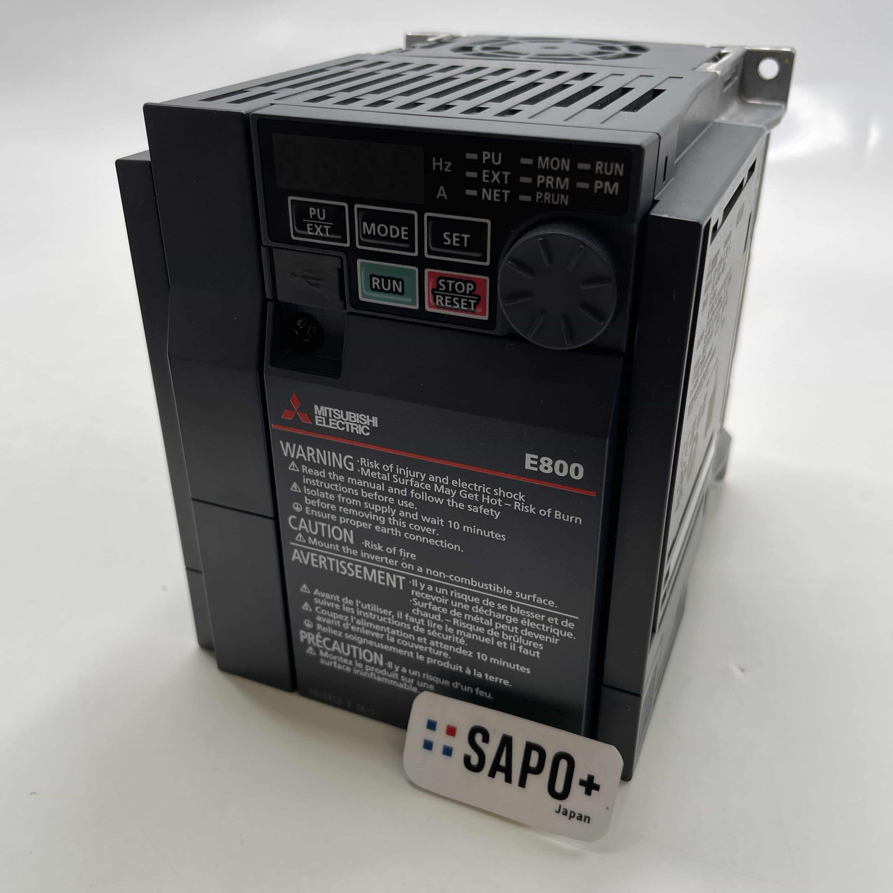 FR-E820-2.2K-1 2022年製 取付のみ インバータ 三菱電機