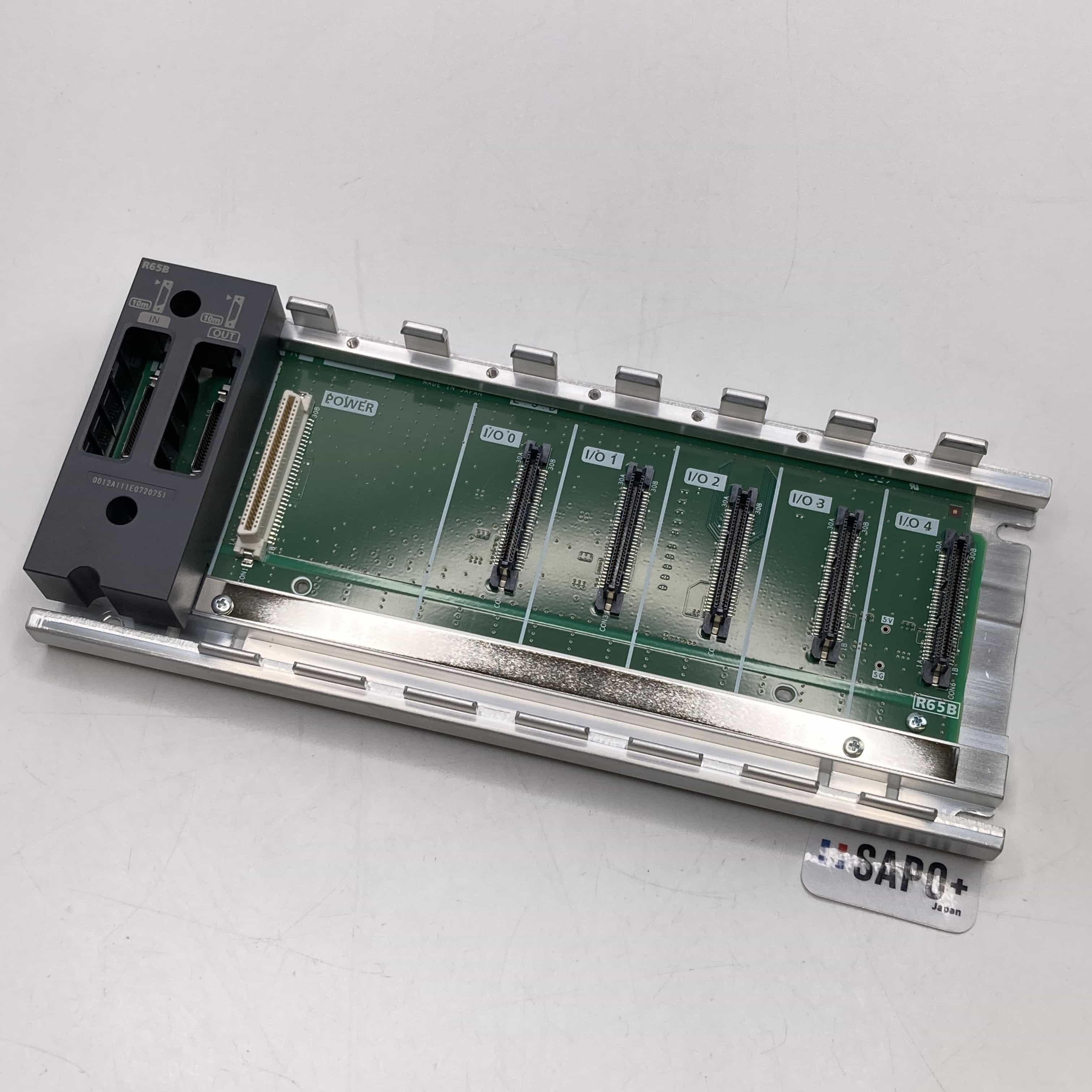 R65B 2023年製 取付のみ MELSEC iQ-R ベースユニット（5スロット） 三菱電機