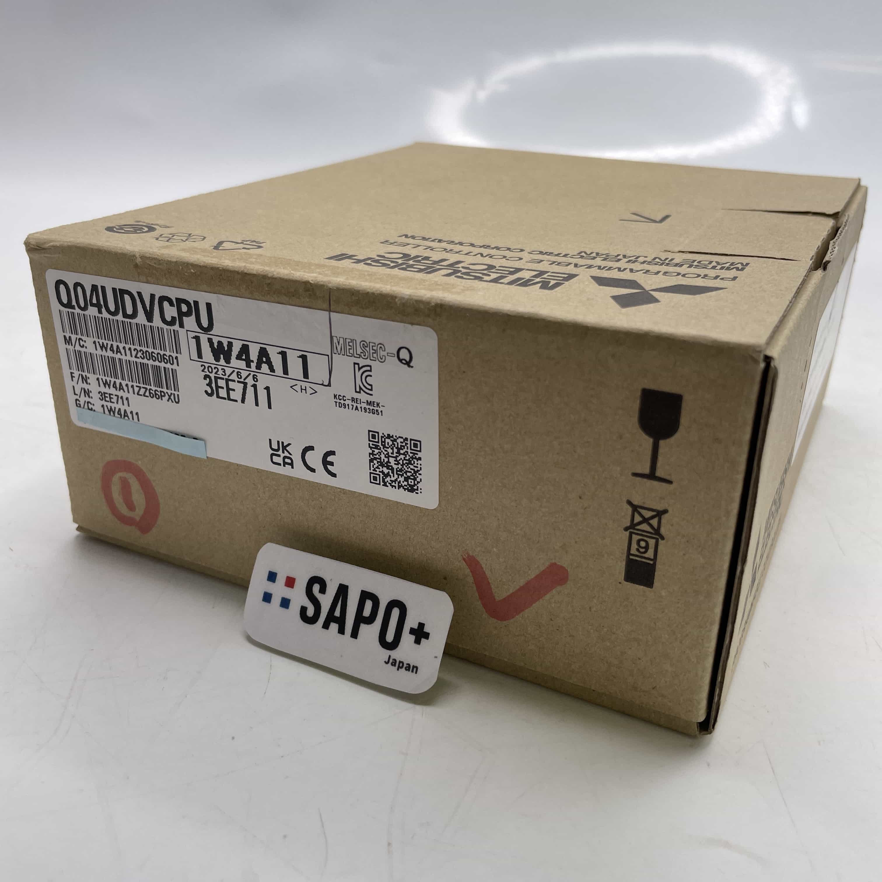 Q04UDVCPU 2023年製 印字有/テープ付着跡有 CPUユニット 三菱電機