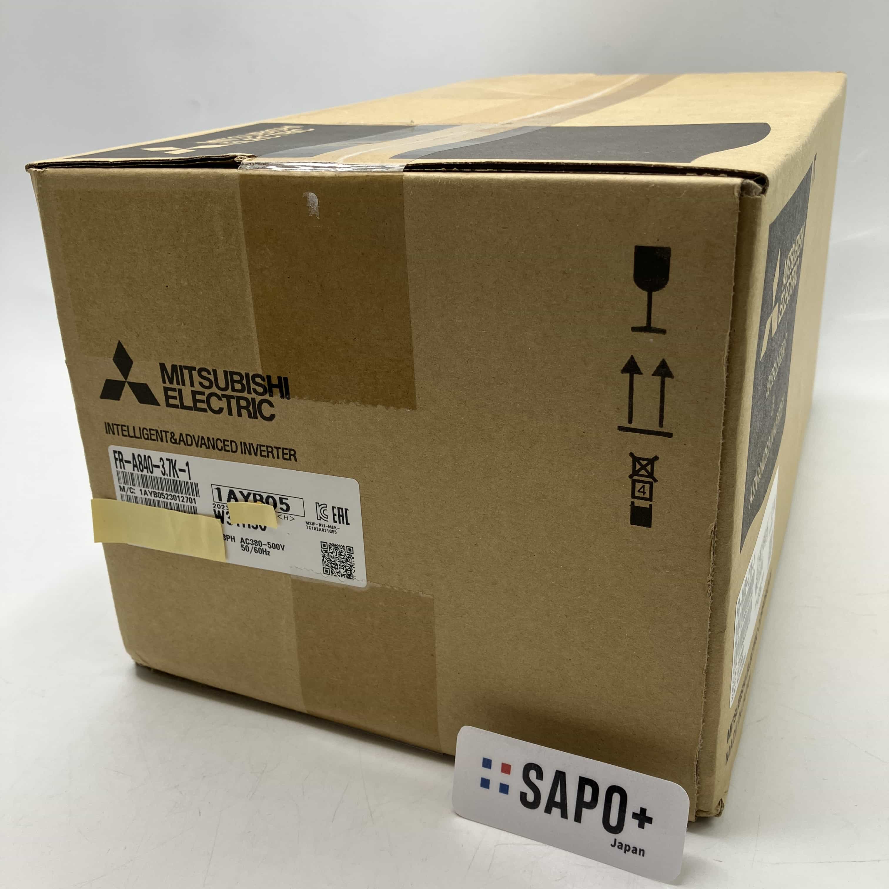 FR-A840-3.7K-1 2023年製 箱潰れ有/箱汚れ有/テープ付着有/テープ付着跡有 FREQROL FR-A800シリーズ 3.7 kW インバータ 三菱電機