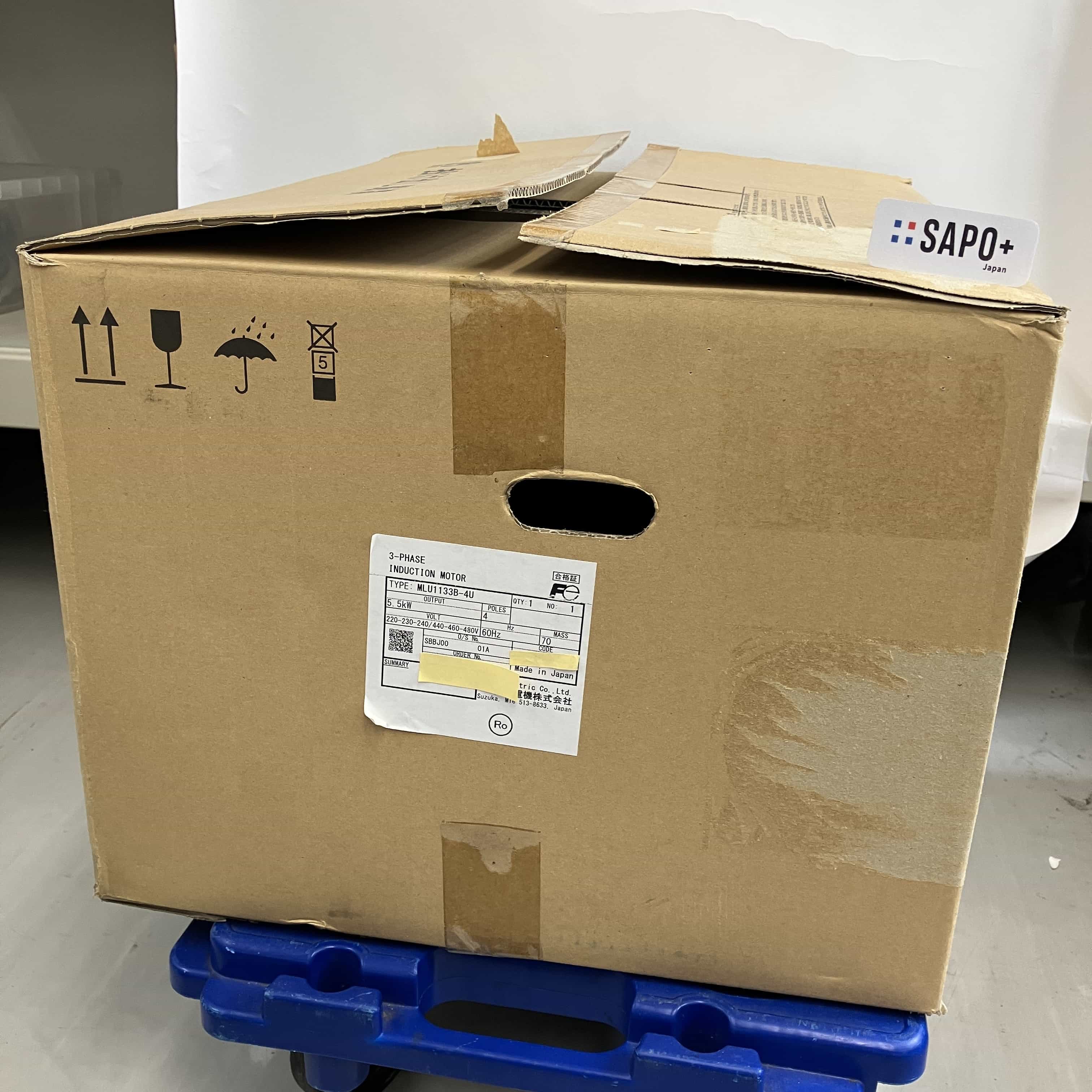 MLU1107A-6C*1.5B-R1  箱破れ有/箱潰れ有/汚れ有/テープ付着有/テープ付着跡有 無停電電源装置（UPS） 富士電機