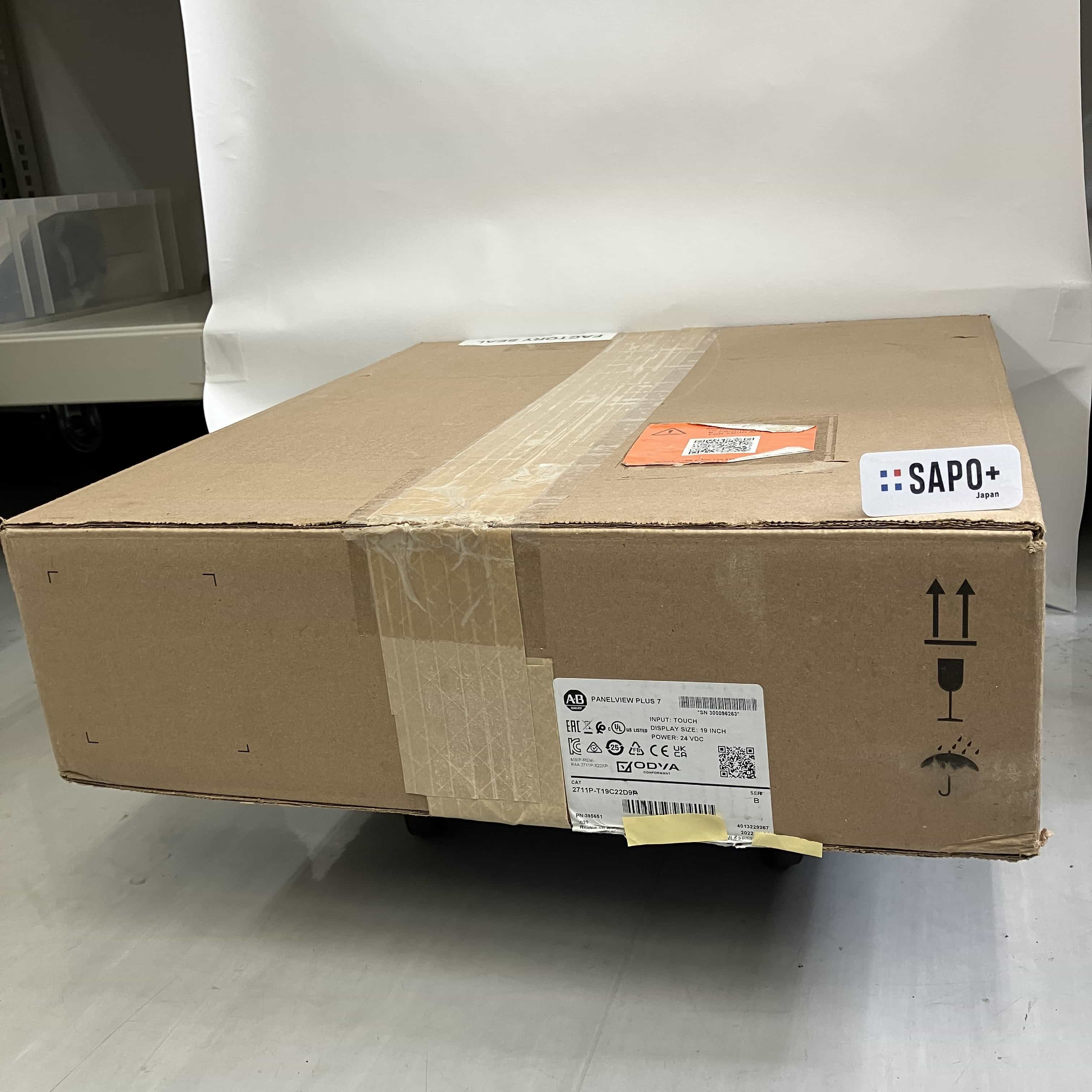 2711P-T19C22D9P 2022年製 箱開封済/箱破れ有/テープ付着有 Allen-Bradley PanelView Plus 7 グラフィックターミナル Allen-Bradley