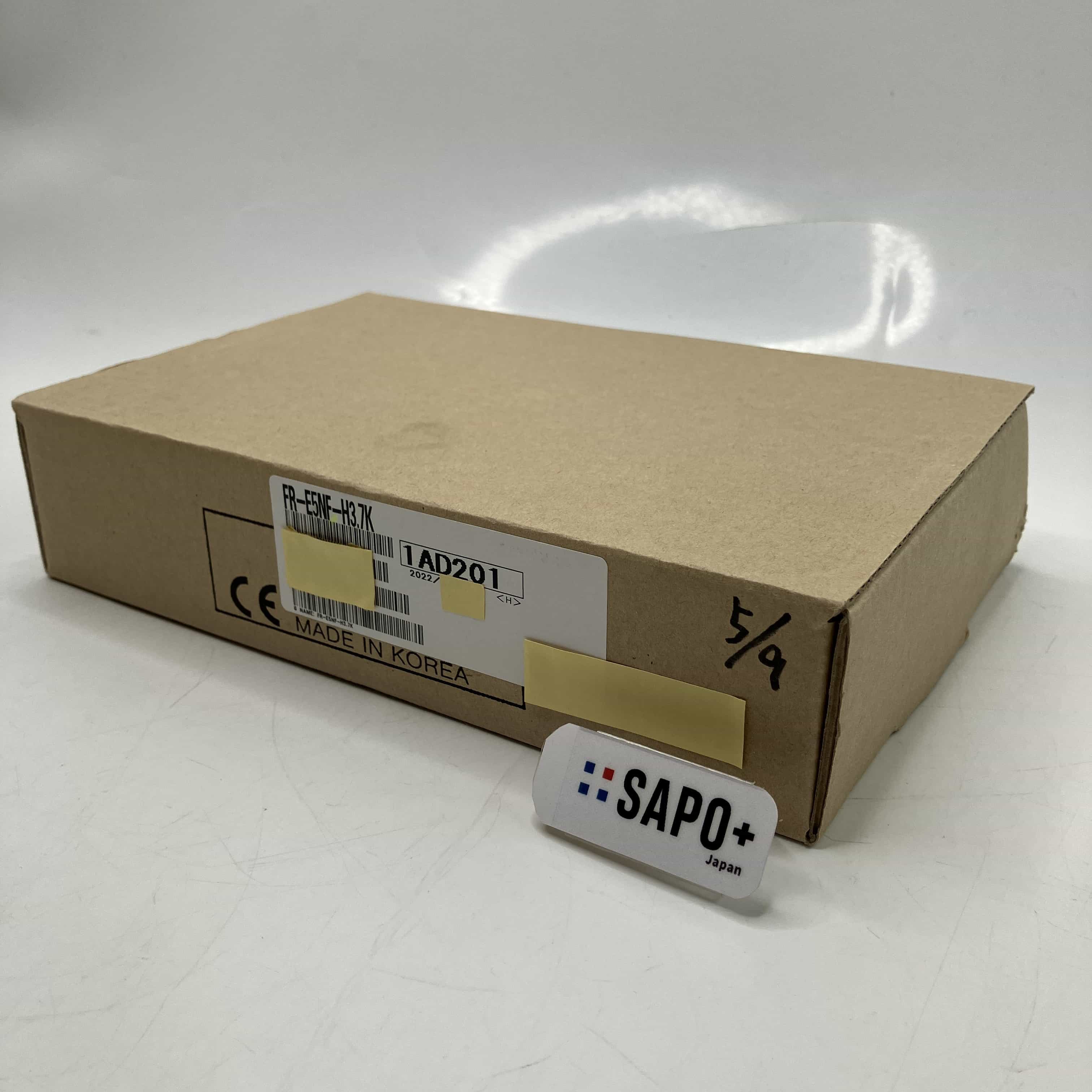 FR-E5NF-H3.7K 2022年製 箱潰れ有/印字有/テープ付着有 インバータ FREQROL-E500シリーズ 3.7kW 三菱電機
