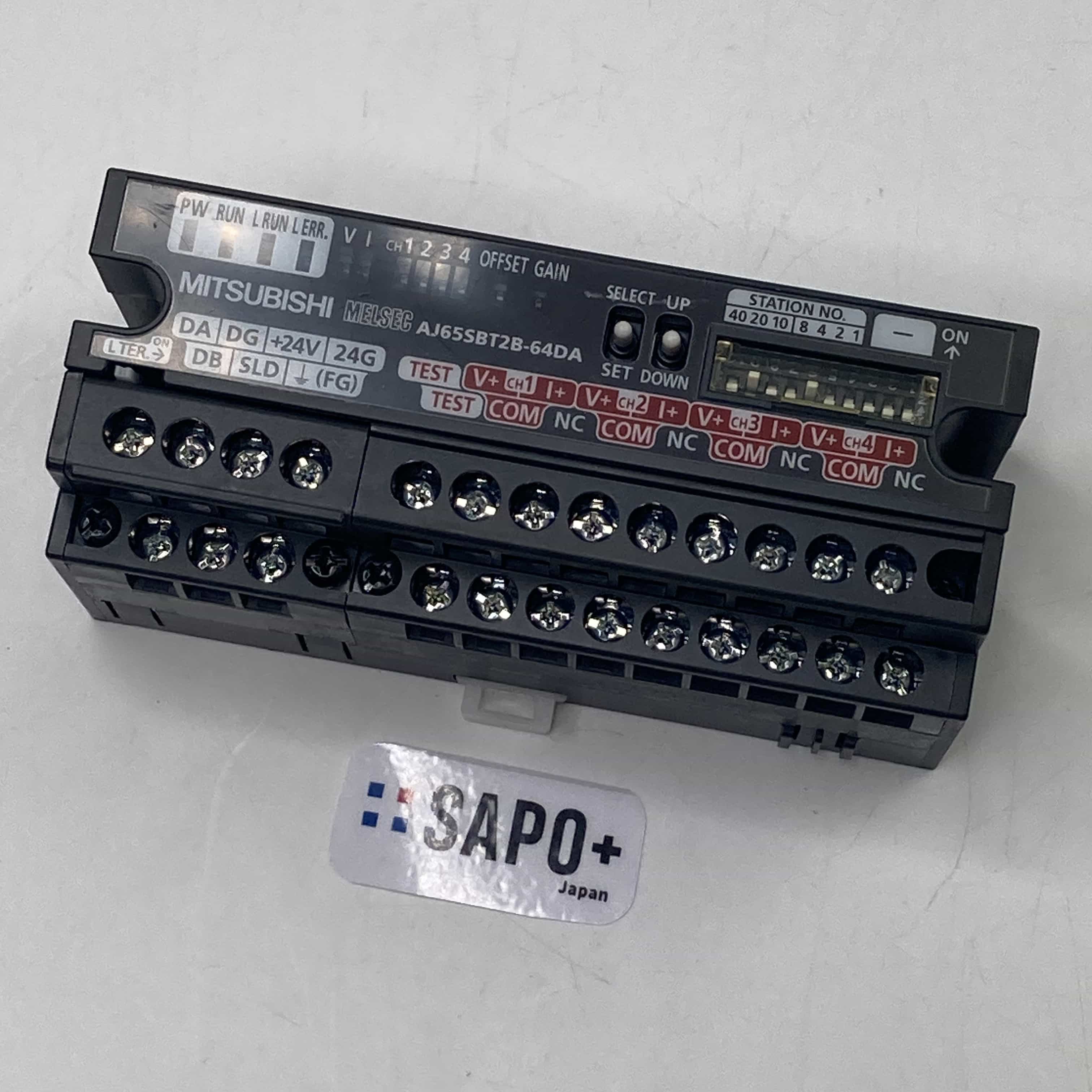 AJ65SBT2B-64DA 2015年製 リモートI/Oユニット 三菱電機
