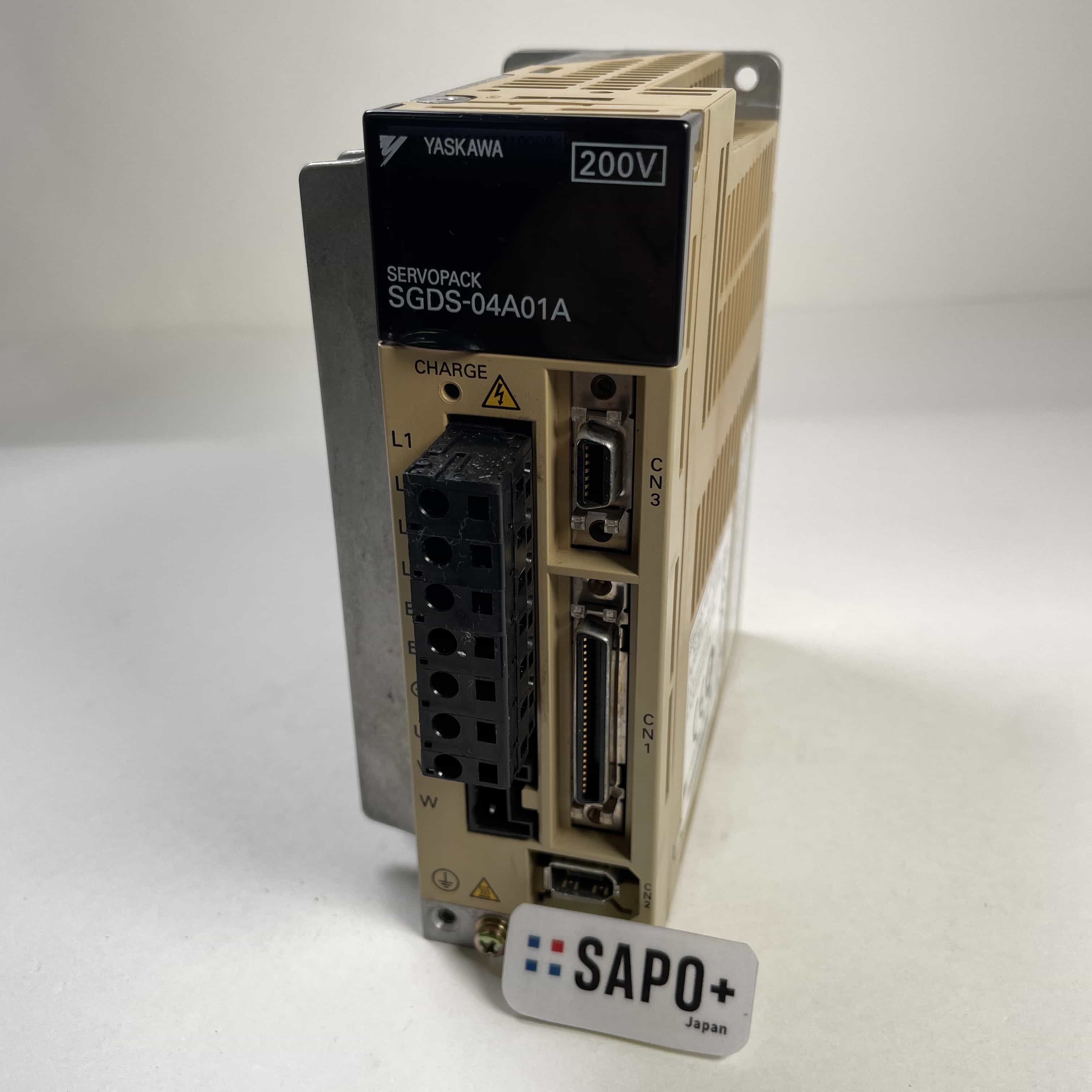 SGDS-04A01A 2003年製 ねじ欠損有 サーボパック 安川電機
