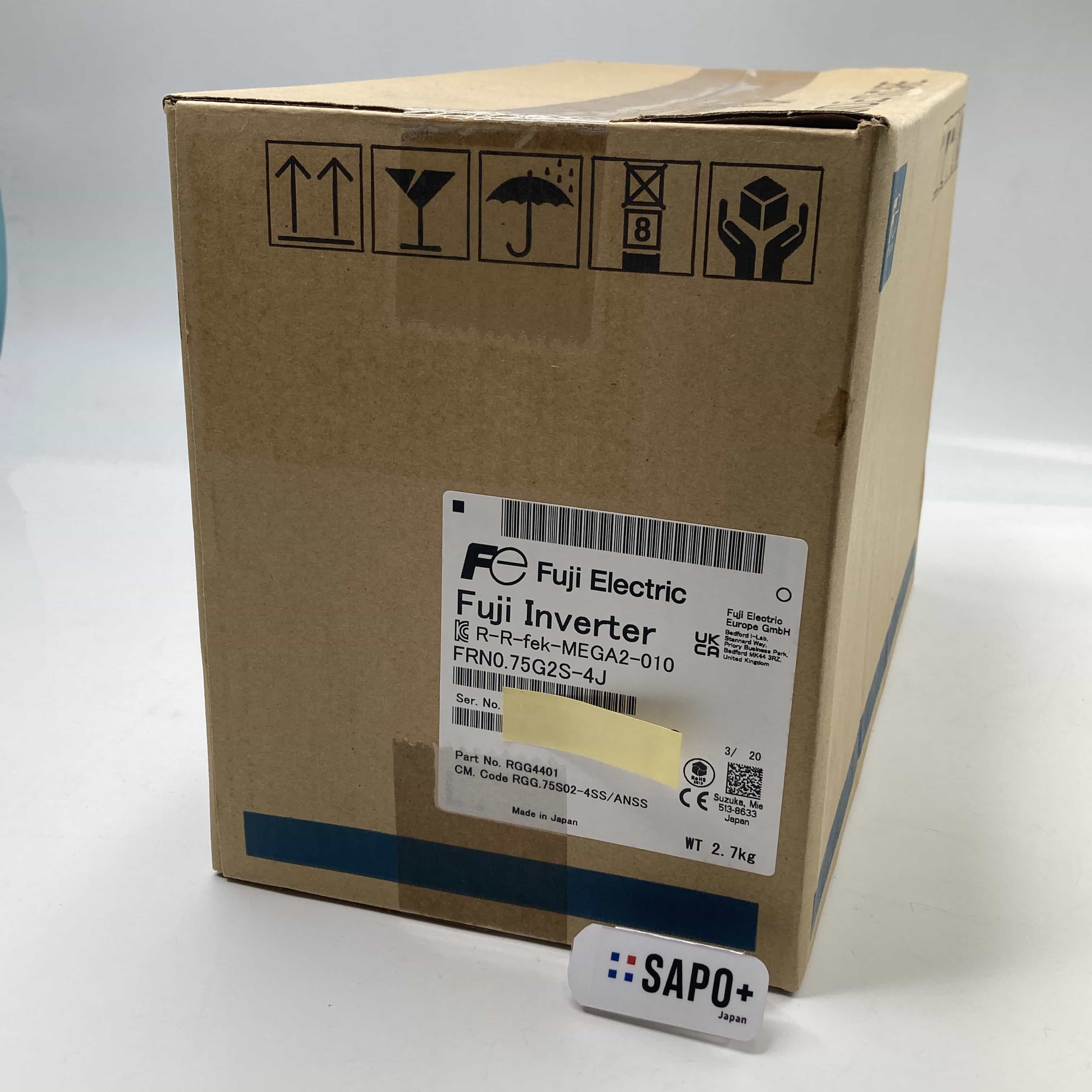 FRN0.75G2S-4J  箱潰れ有/箱破れ有/テープ付着跡有 インバーター 富士電機