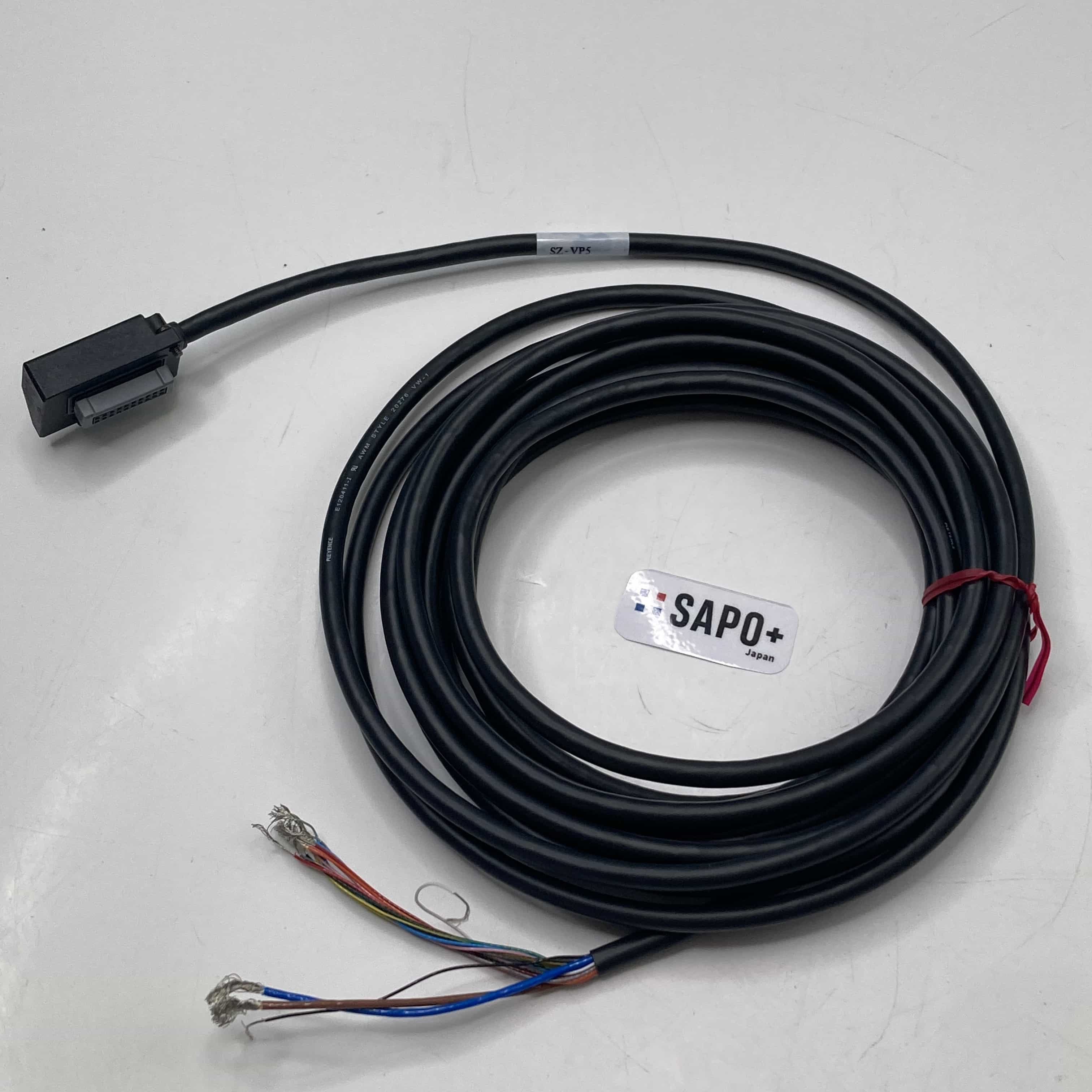 SZ-VP5  箱無/取説無 18芯電源ケーブル キーエンス
