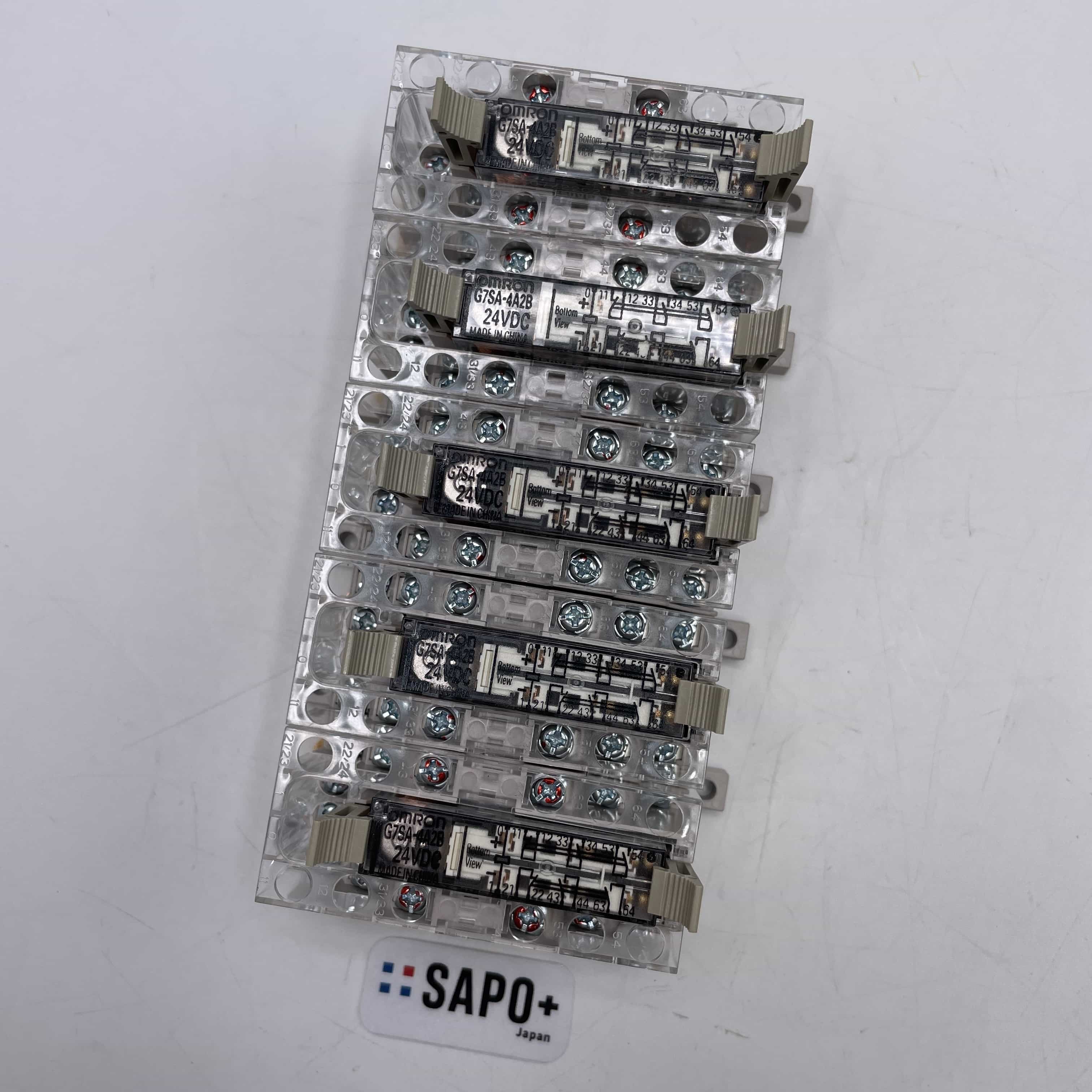 G7SA-4A2B ソケット付 5個セット   セーフティリレー オムロン