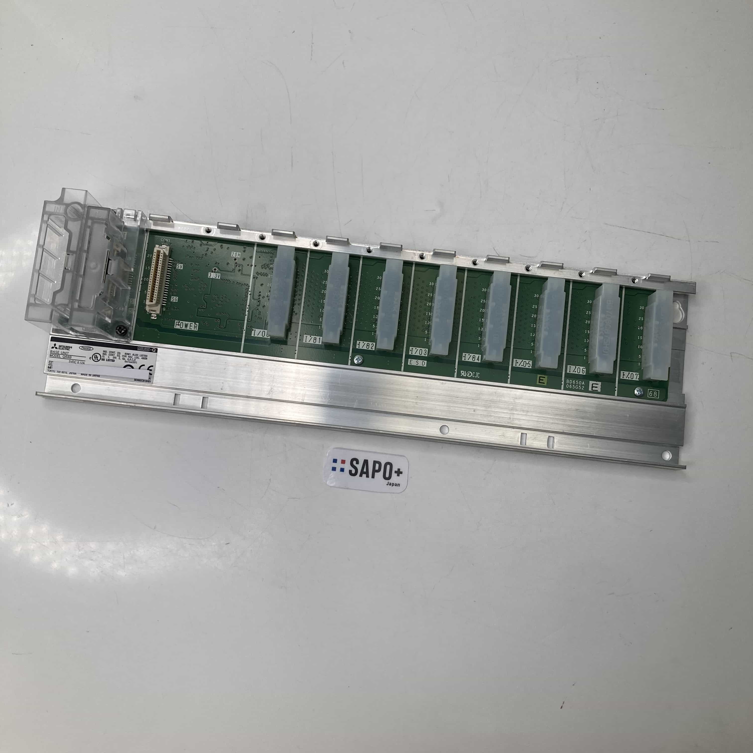 Q68B 2020年製 MELSEC-Q 基本ベースユニット 三菱電機