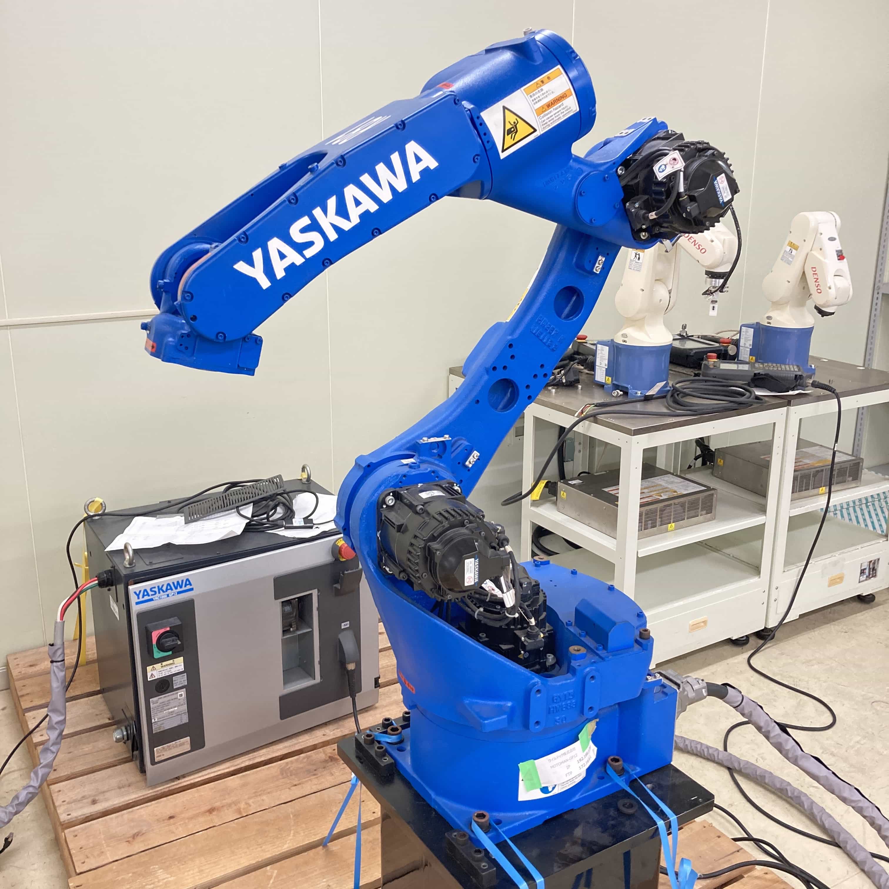 安川電機 MOTOMAN-GP25-12 画像