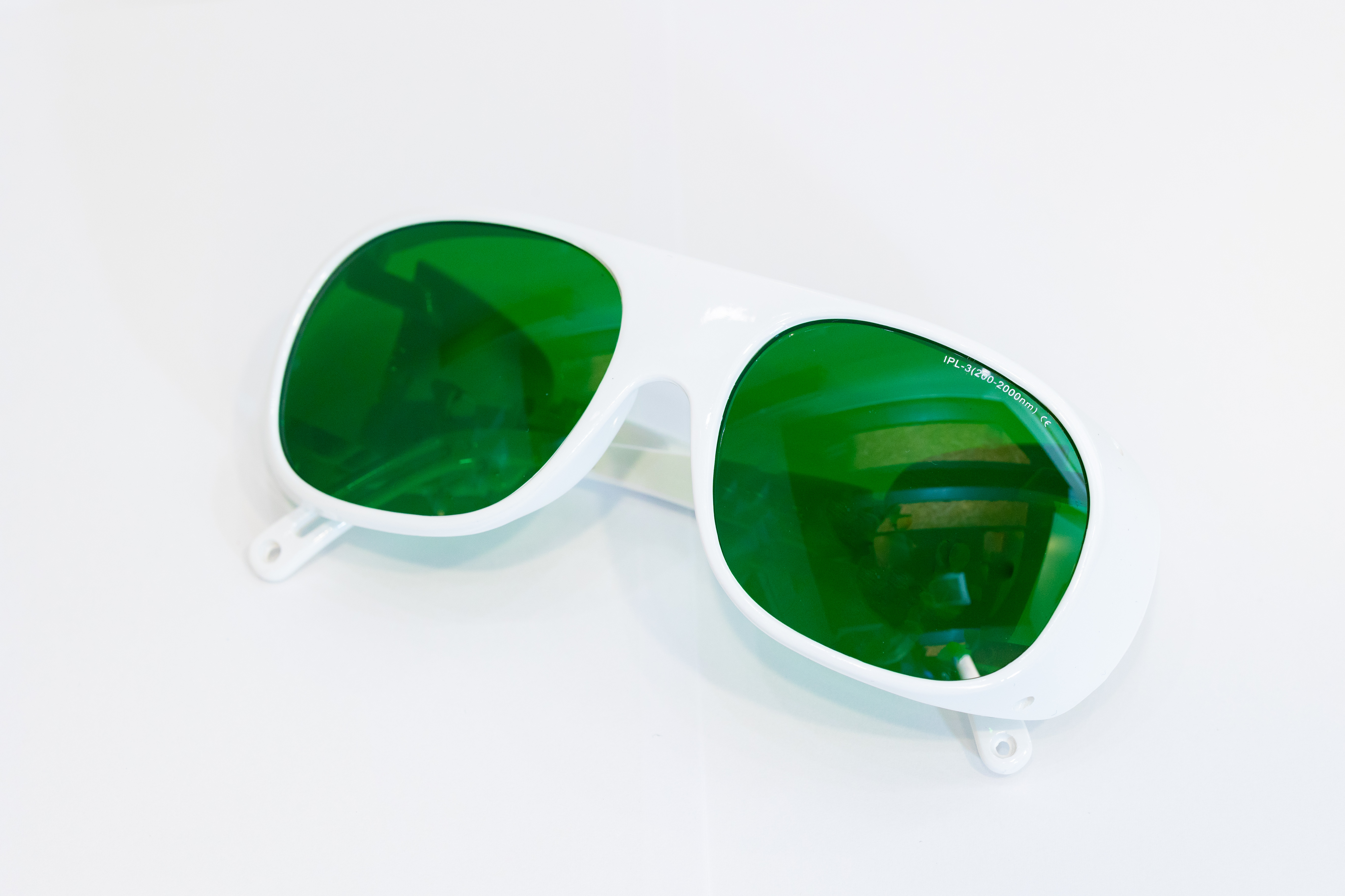 施術用ゴーグル