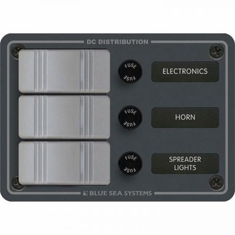 BlueSea コンチュラ スイッチ パネル 縦型 3P w/ヒューズ (8054)