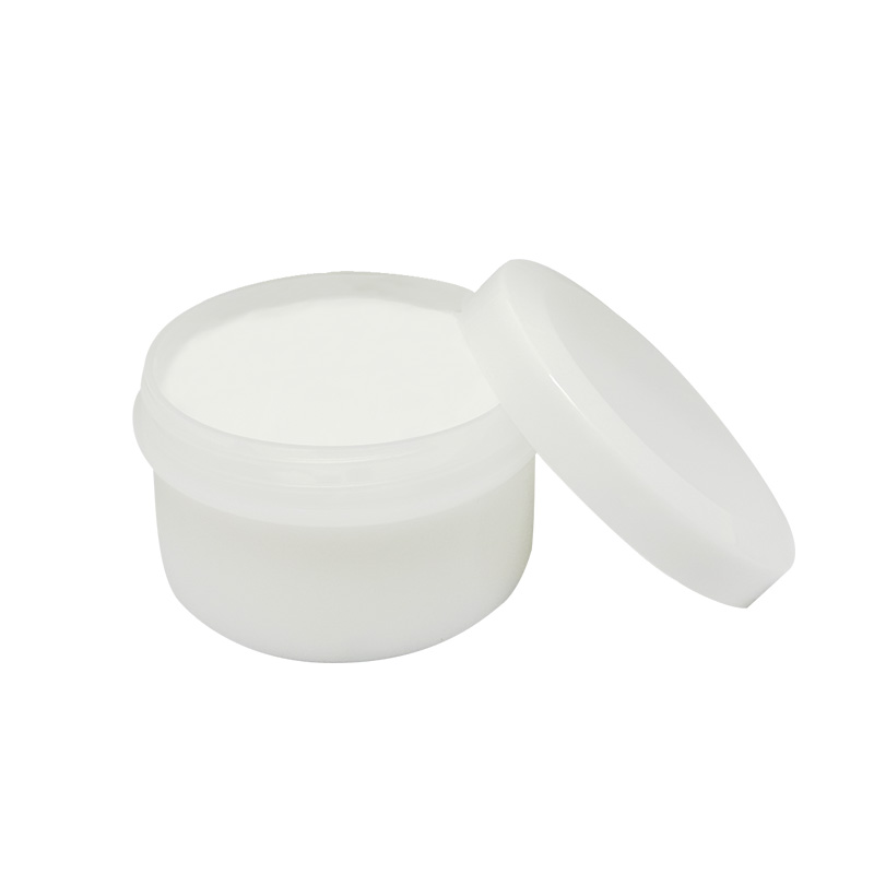 レチノイン酸クリーム