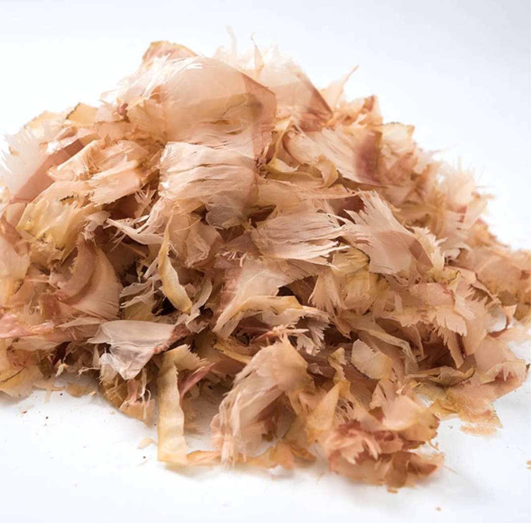 鹿児島県枕崎産　本かつお（薄）削り 500g